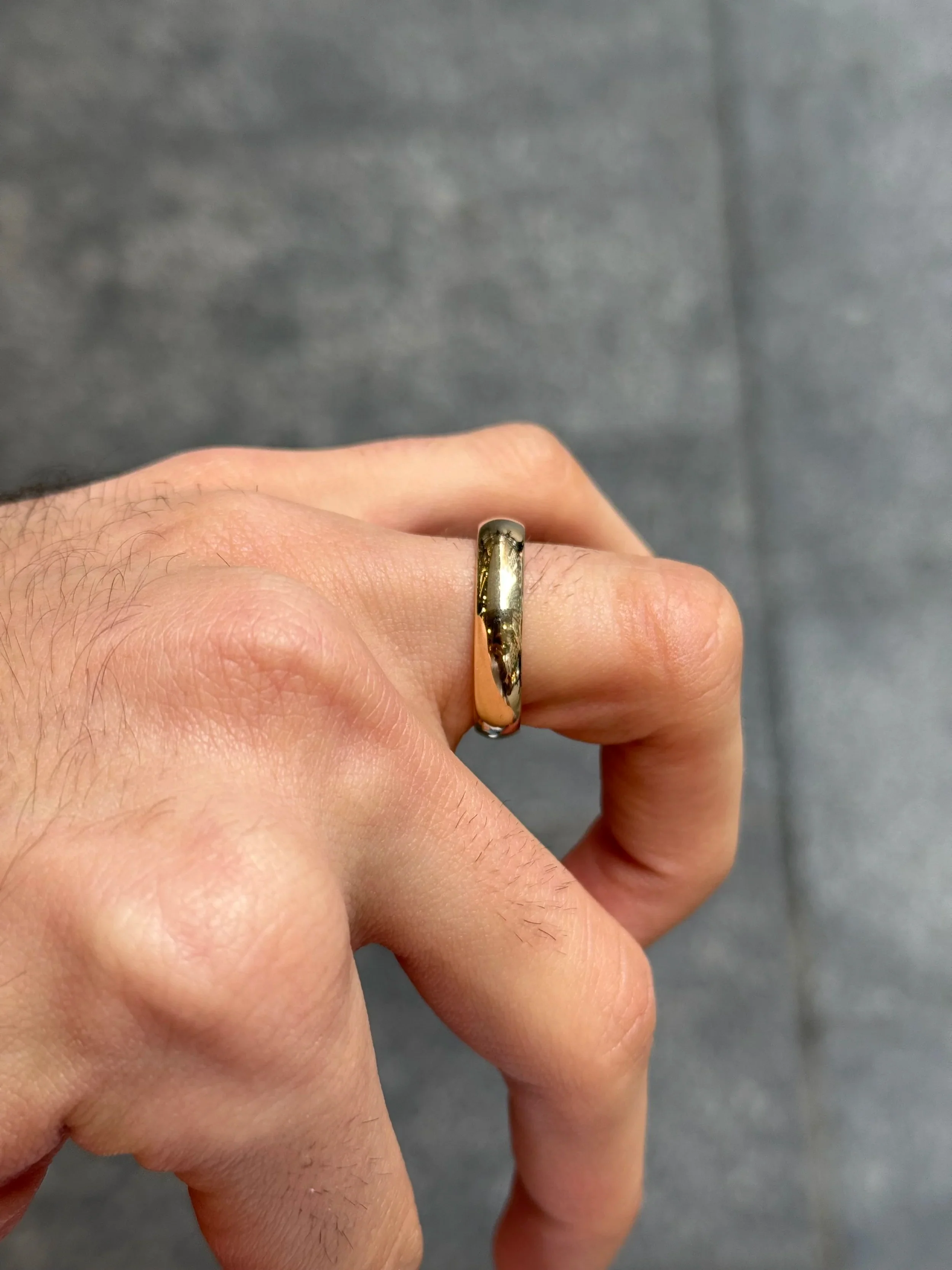 5mm Plain Gold Wedding Bands - Image 3