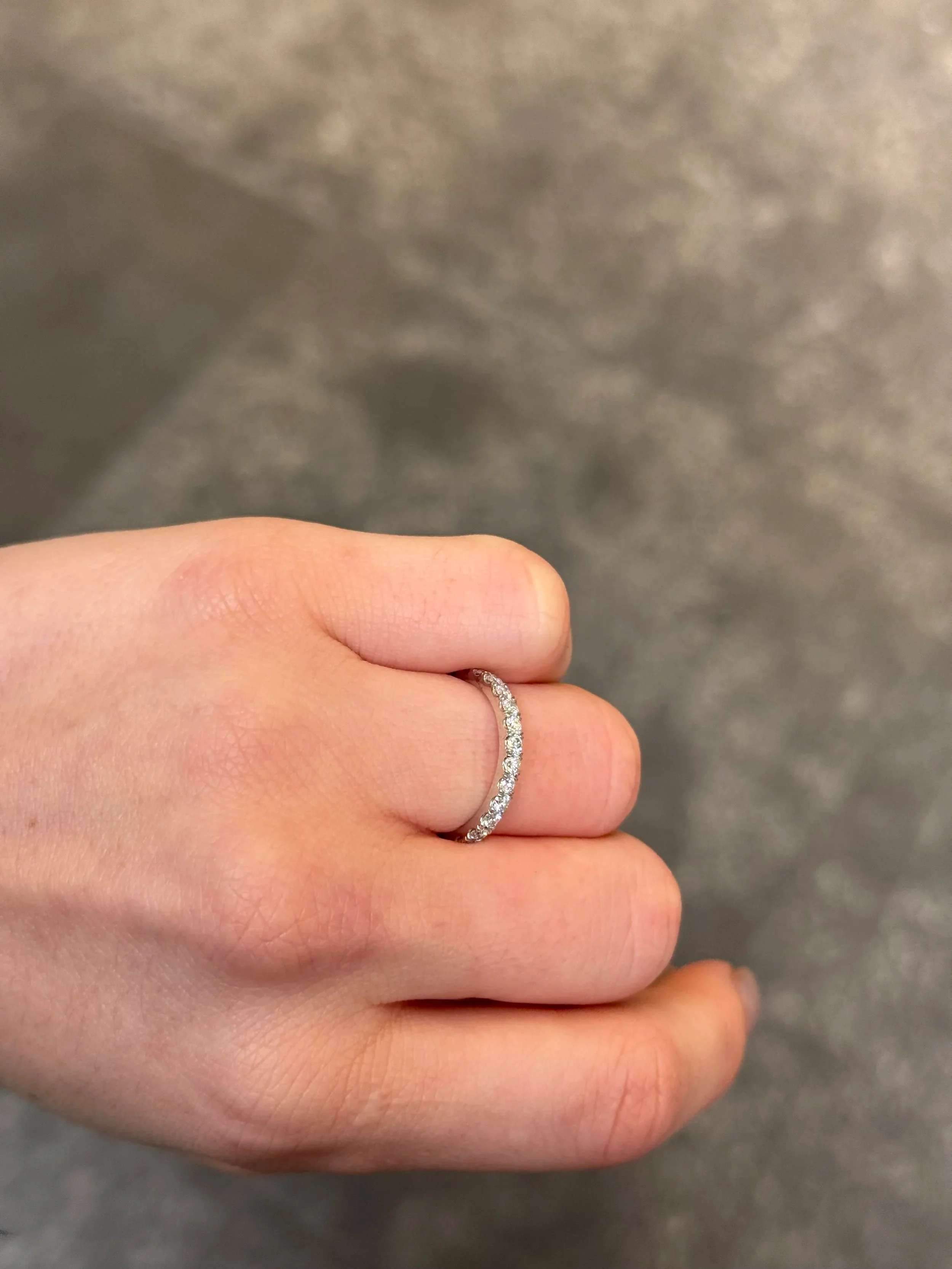 Ladies 1.00ct Eternity Wedding Band - Image 3