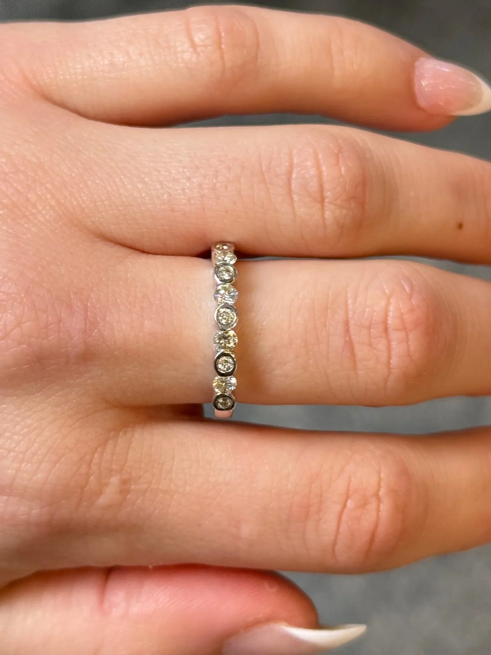 Ladies Alternating Bezel and Diamond Wedding Band