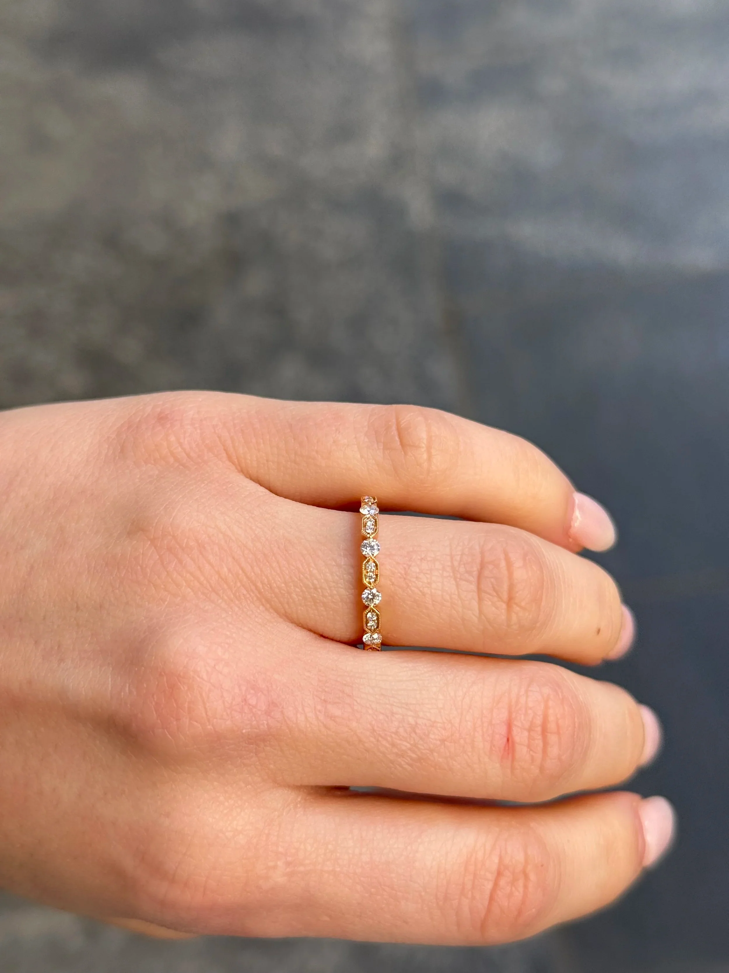 Ladies Alternating Double Stone Milgrain and Bezel Set Wedding Band - Image 2