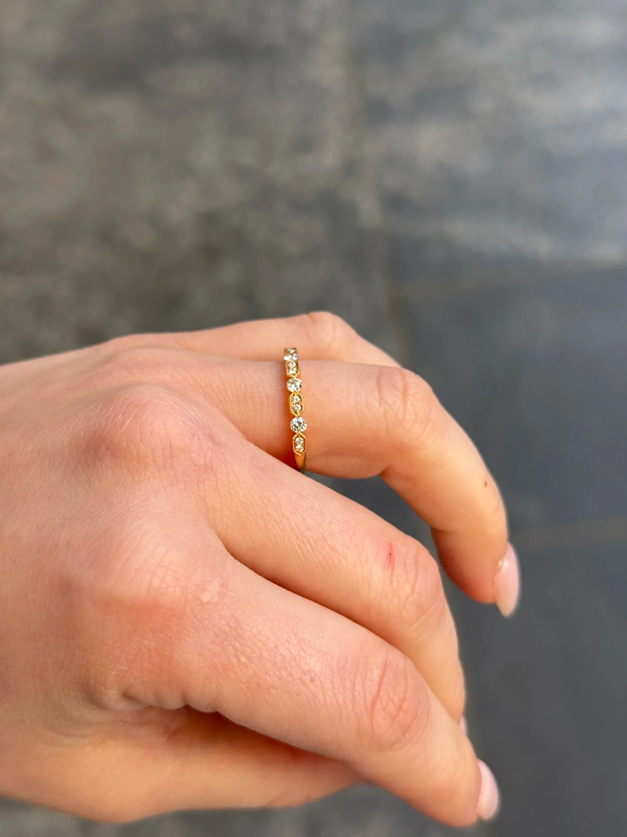 Ladies Alternating Double Stone Milgrain and Bezel Set Wedding Band - Image 4