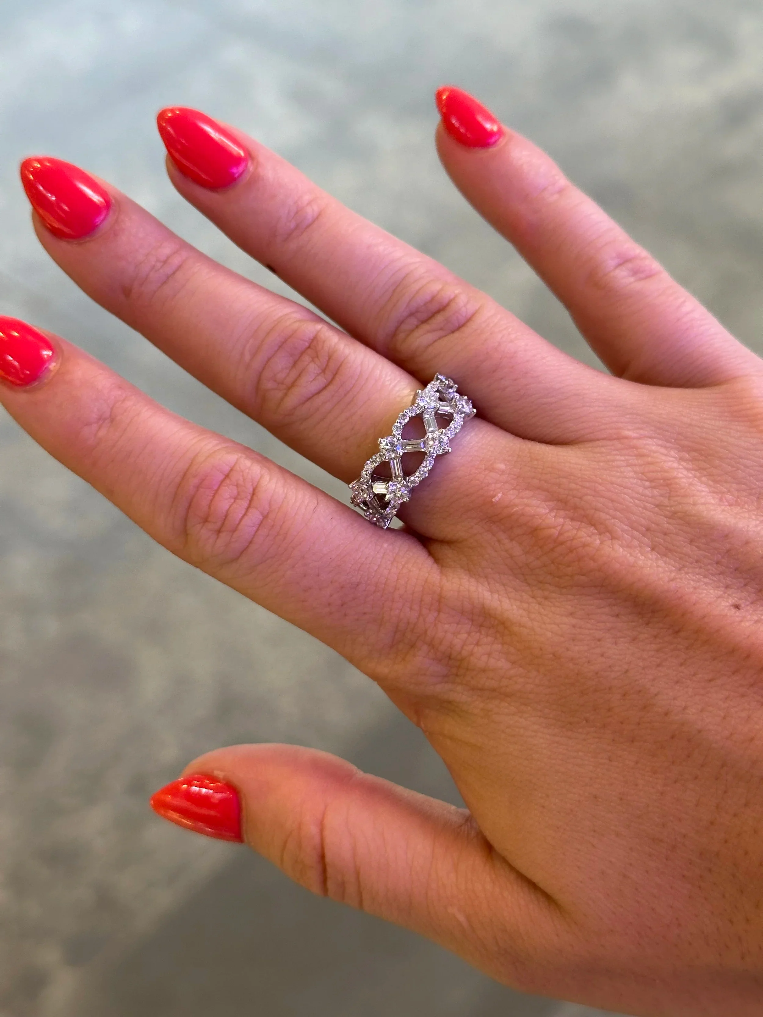 Ladies Baguette and Round Diamond Band - Image 4