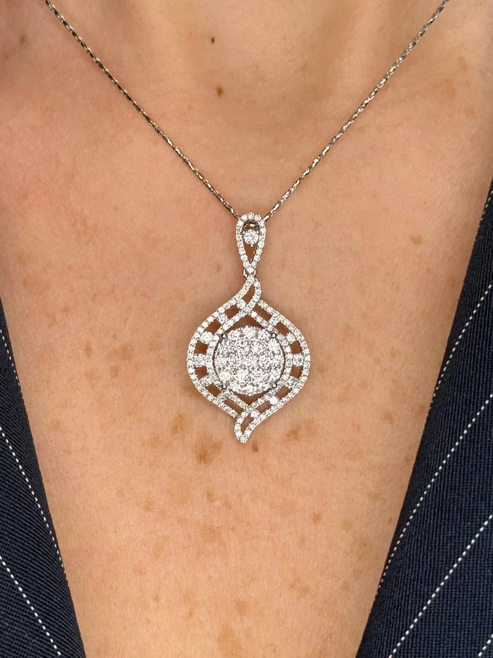 Ladies Center Cluster Fancy Pendant