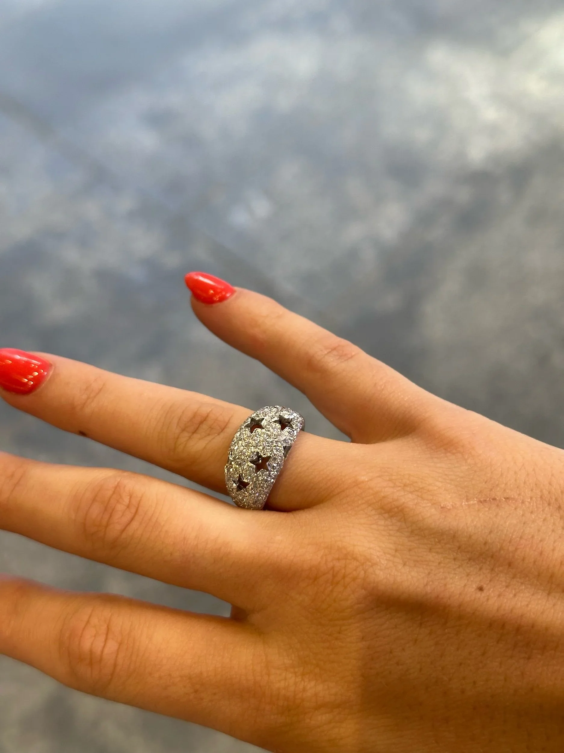 Ladies Center Pave Cut Out Star Round Diamond Ring - Image 2