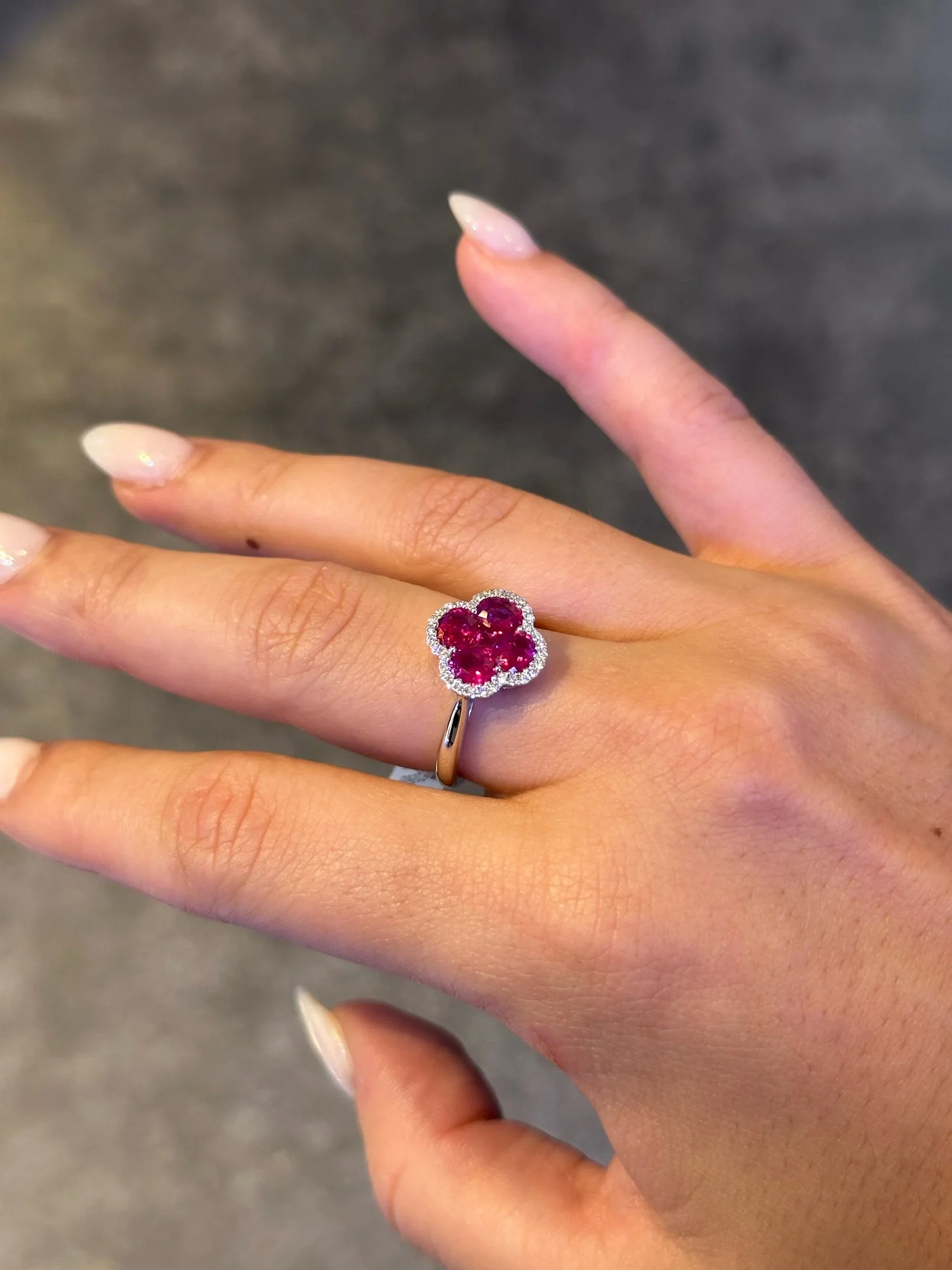 Ladies Clover Shape Ruby and Round Diamond Ring - Image 3
