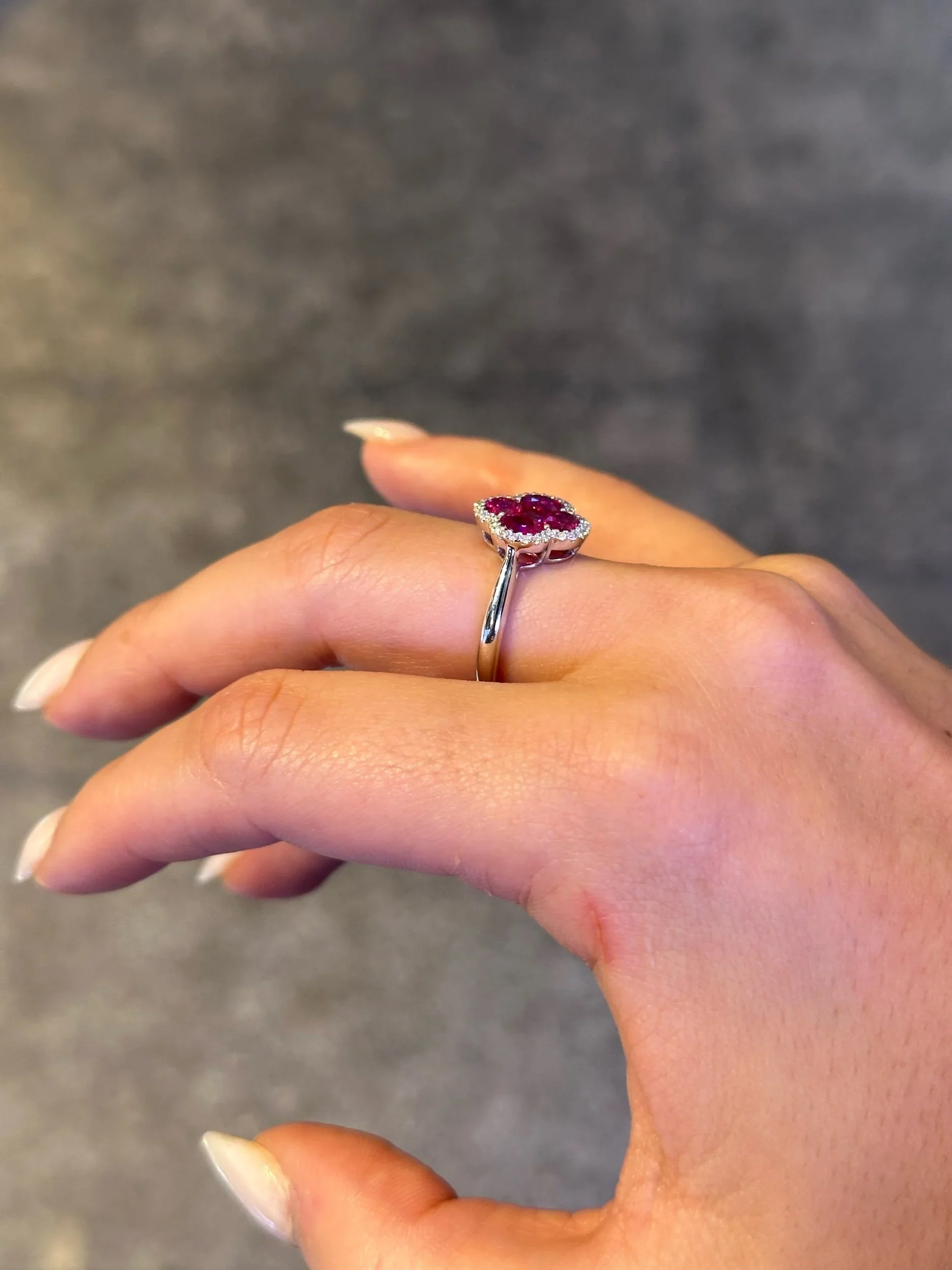 Ladies Clover Shape Ruby and Round Diamond Ring - Image 4