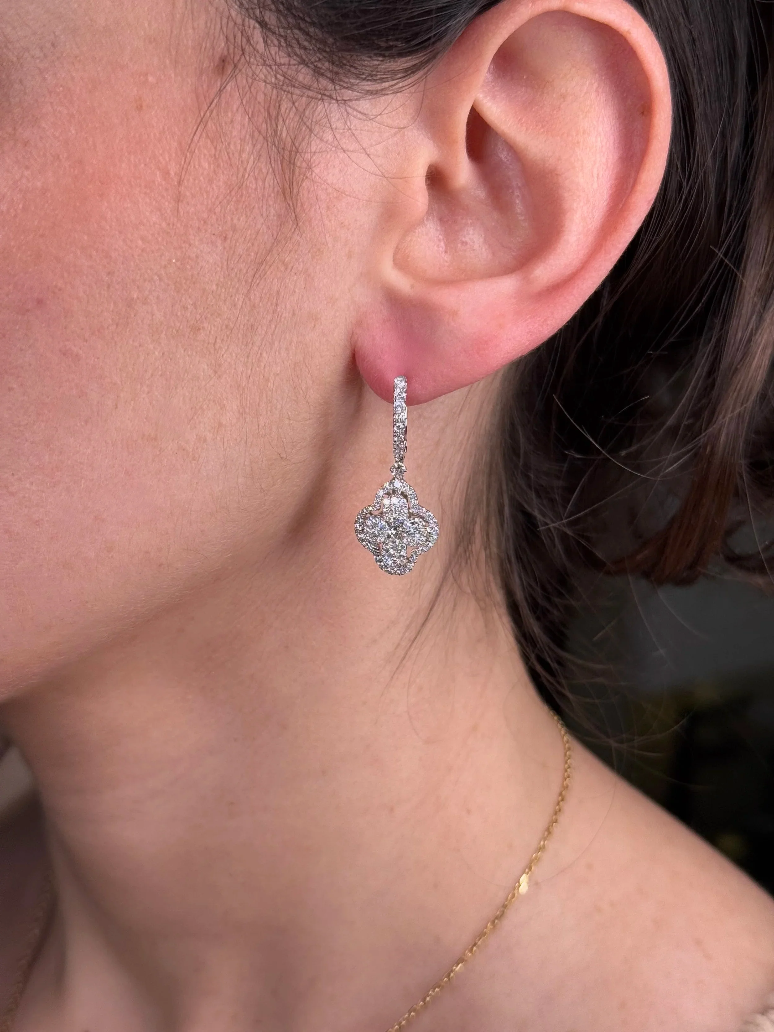Ladies Cluster Halo Clover Dangle Earrings - Image 2