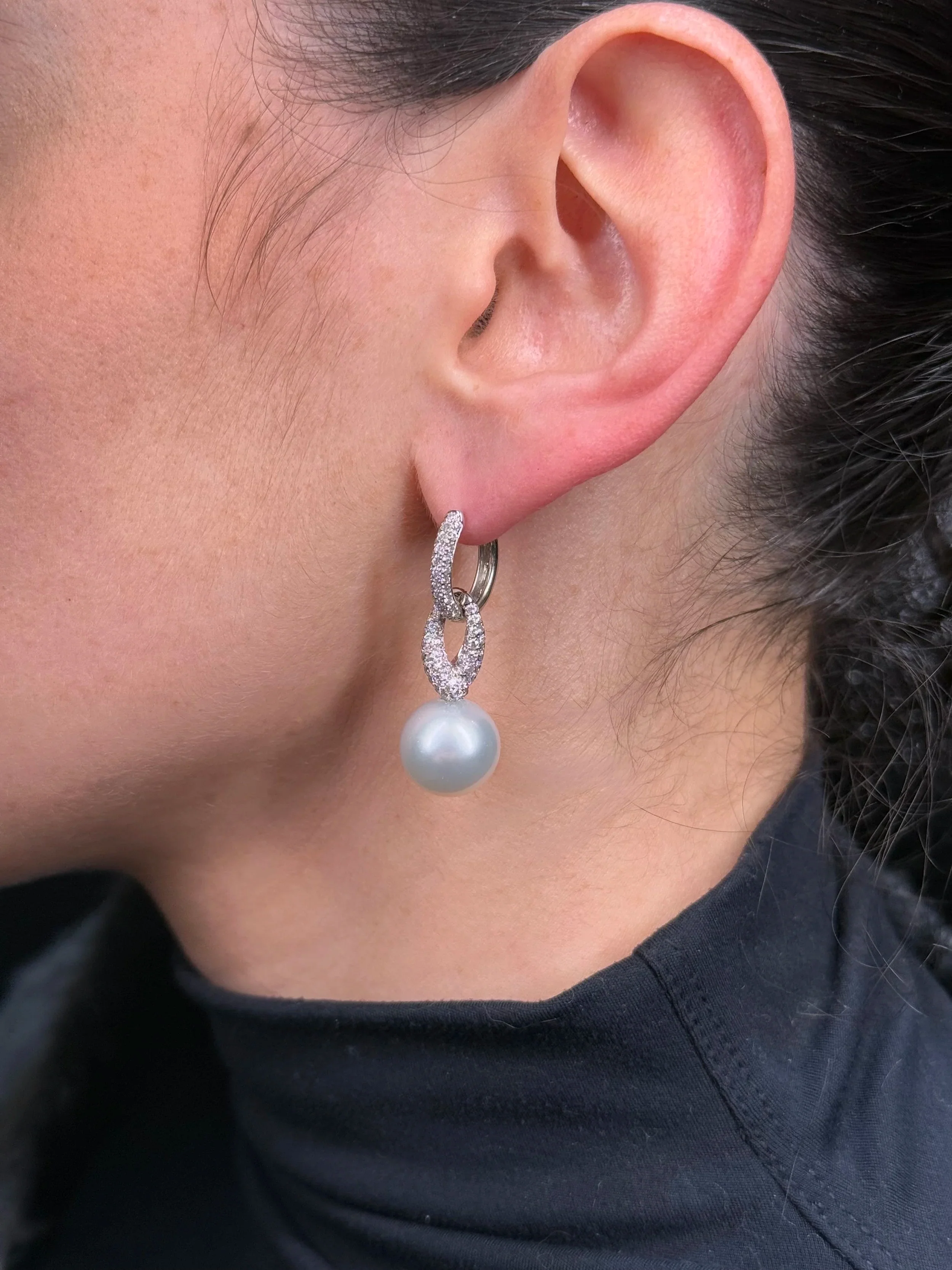 Ladies Dangle Pearl and Diamond Earrings - Image 3