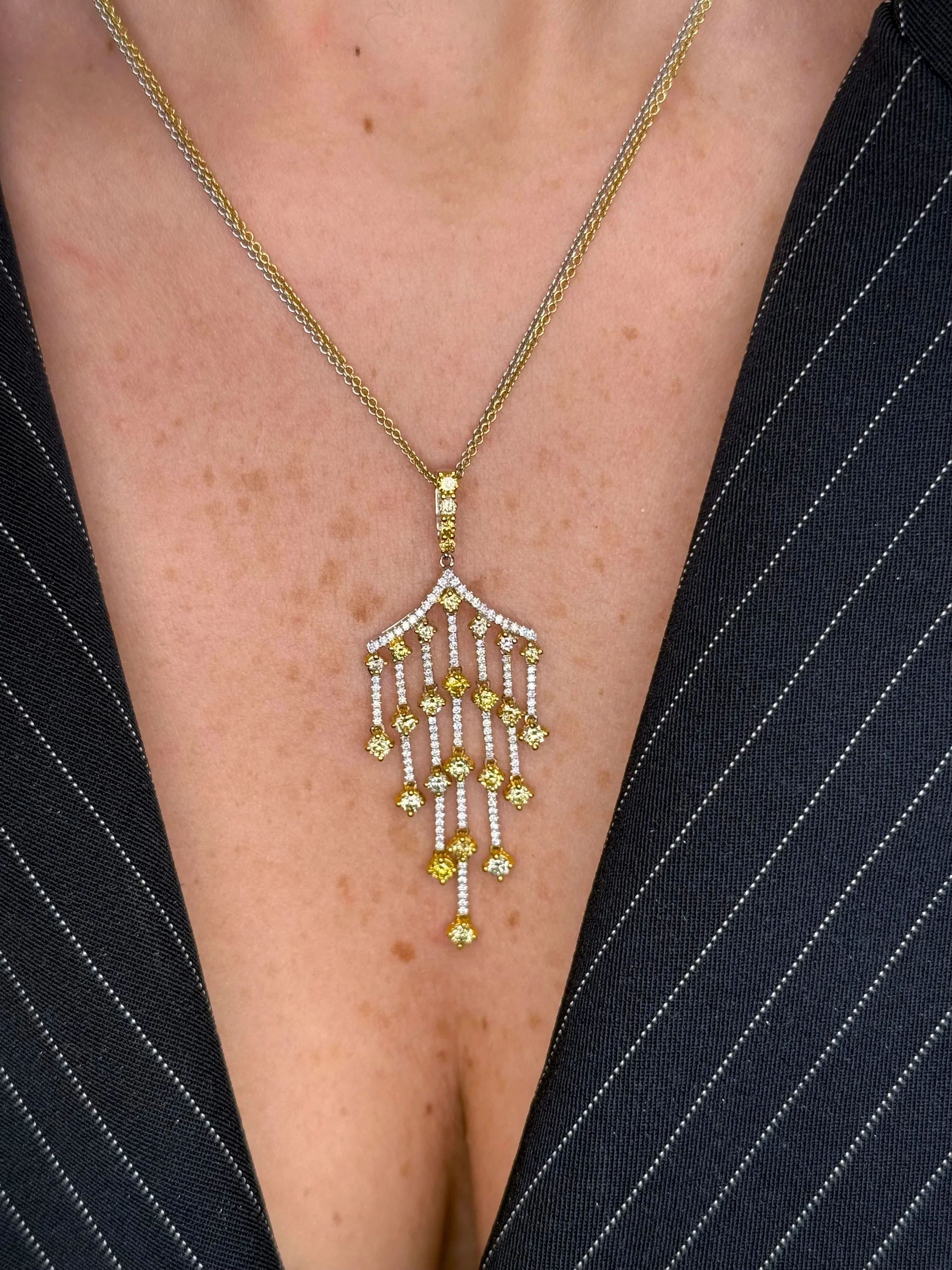 Ladies Double Chain Graduated Rain Diamond Pendant - Image 2