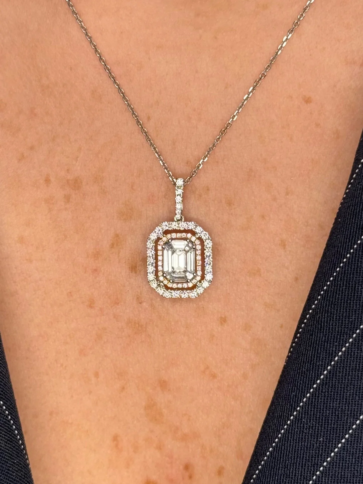 Ladies Fancy Emerald Cluster Pendant