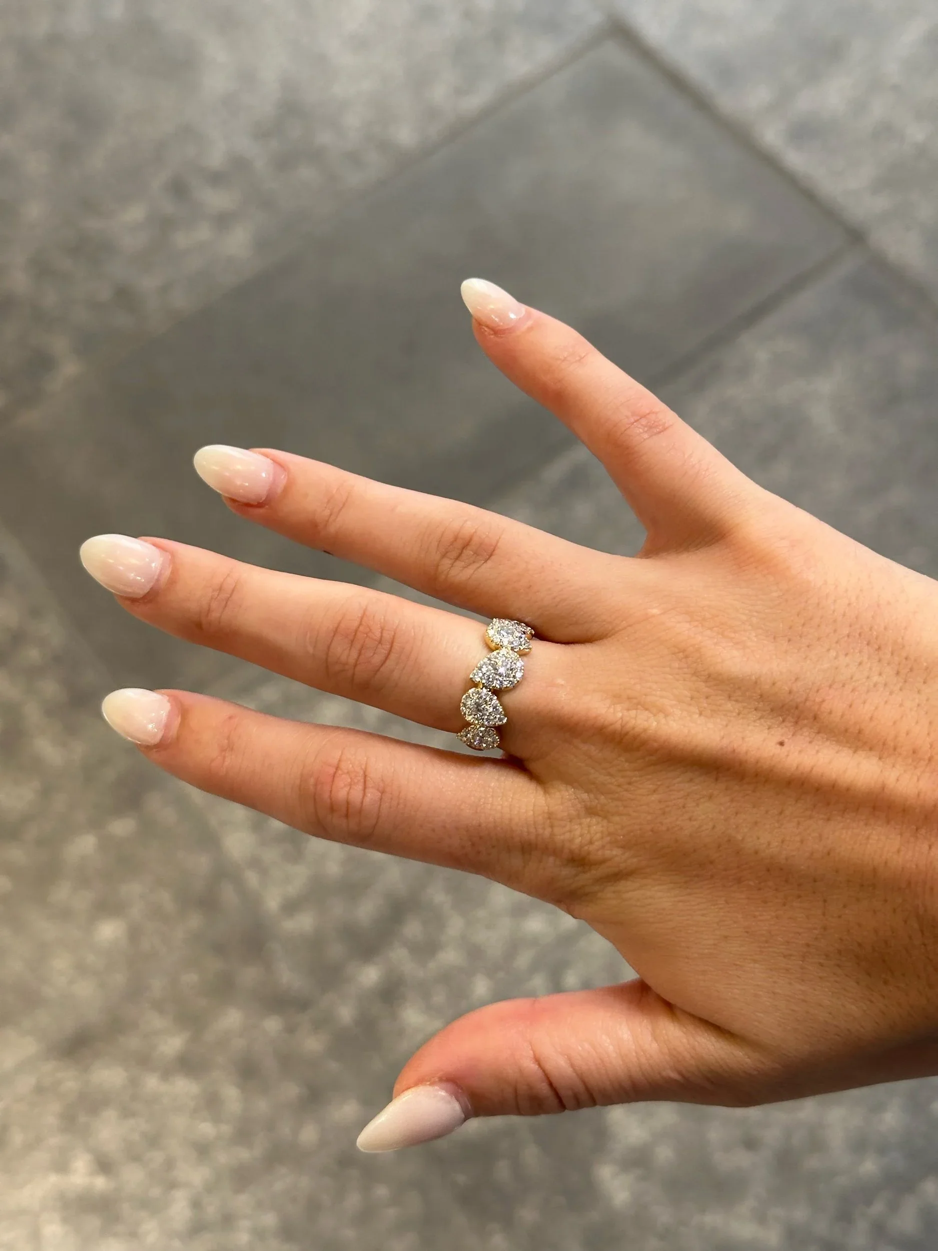 Ladies Five Pear Shaped Cluster Round Diamond Ring - Image 2
