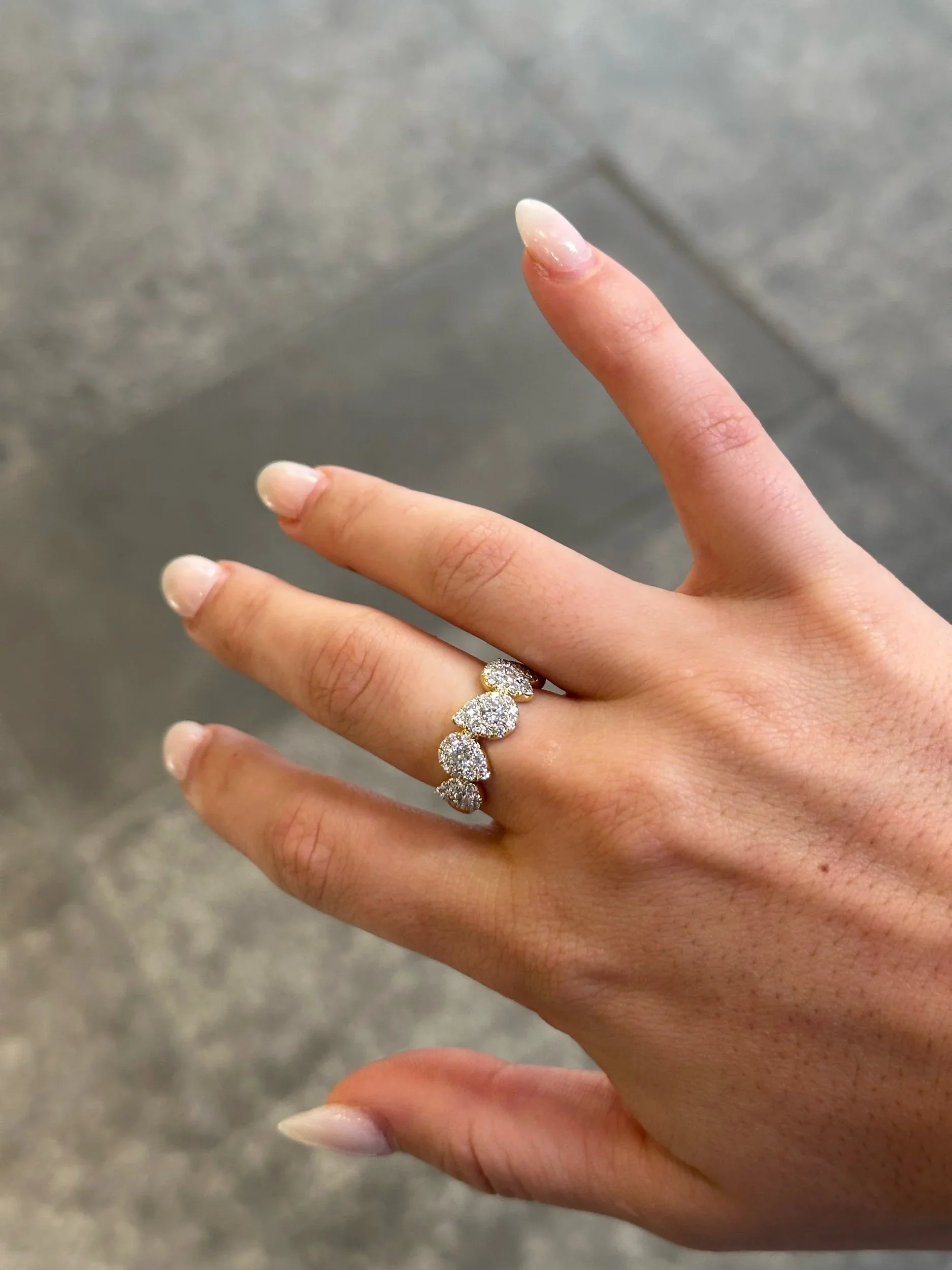 Ladies Five Pear Shaped Cluster Round Diamond Ring - Image 3