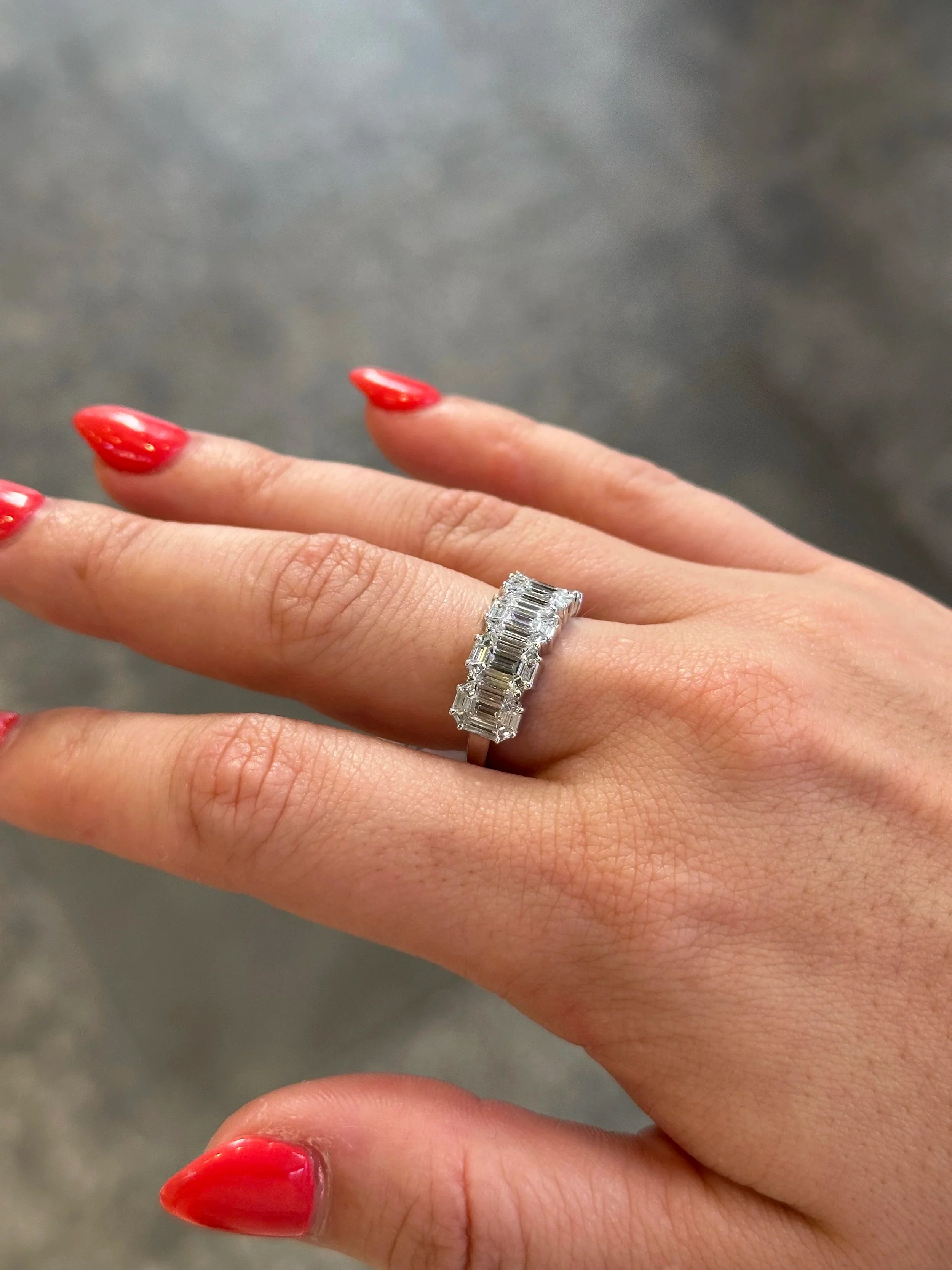 Ladies Five Piece Emerald Cluster Diamond Ring - Image 3