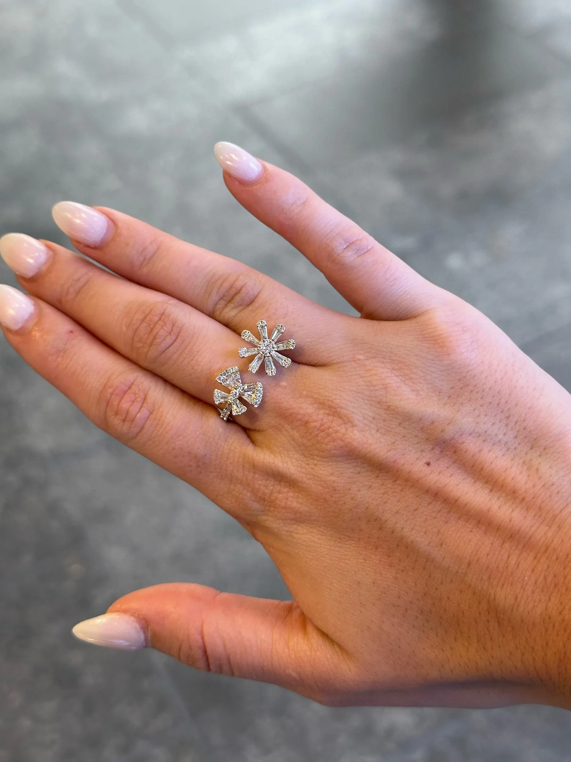 Ladies Flower and Butterfly Diamond Ring - Image 2