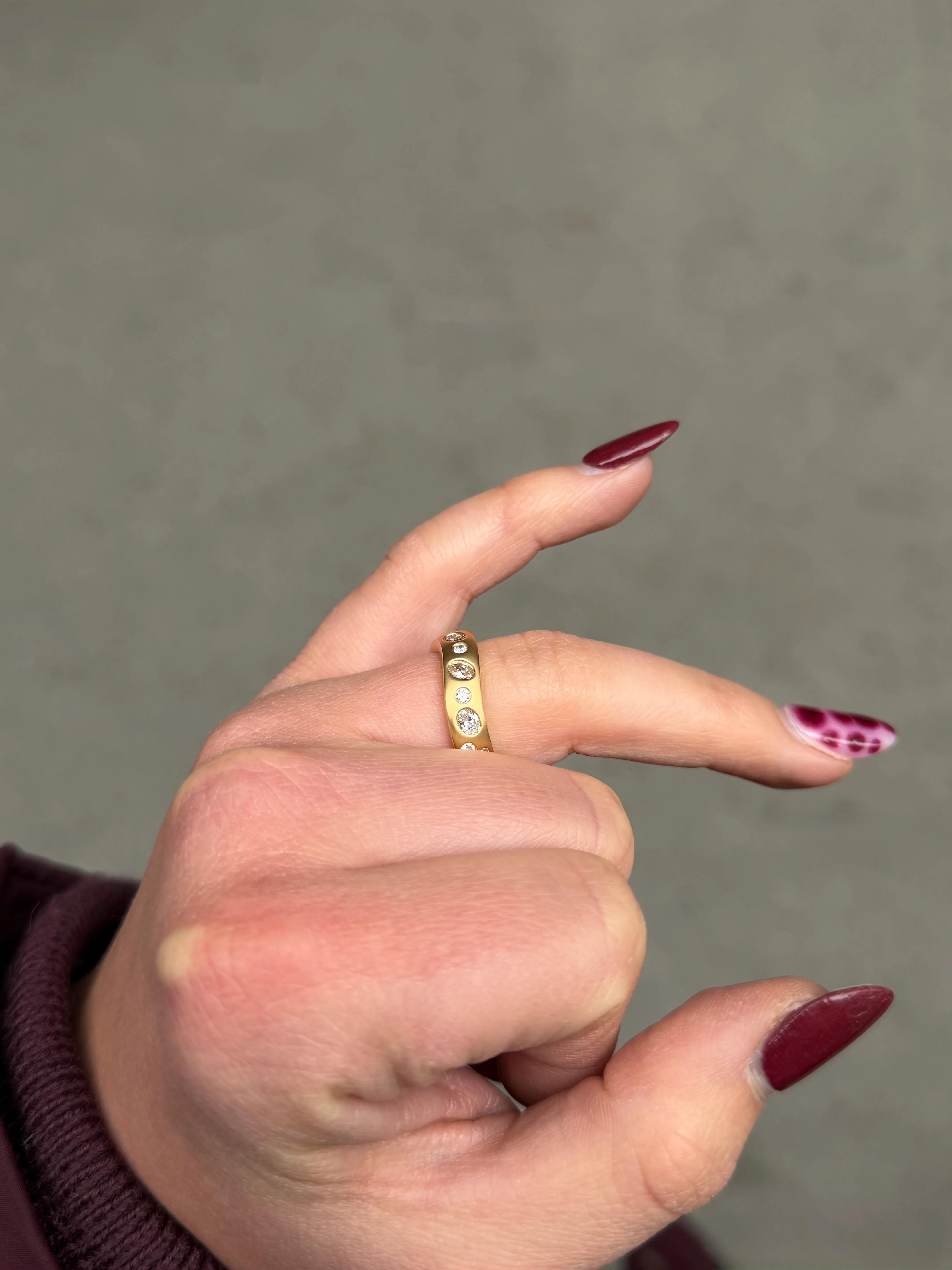 Ladies Satin Finish Galaxy Ring - Image 3
