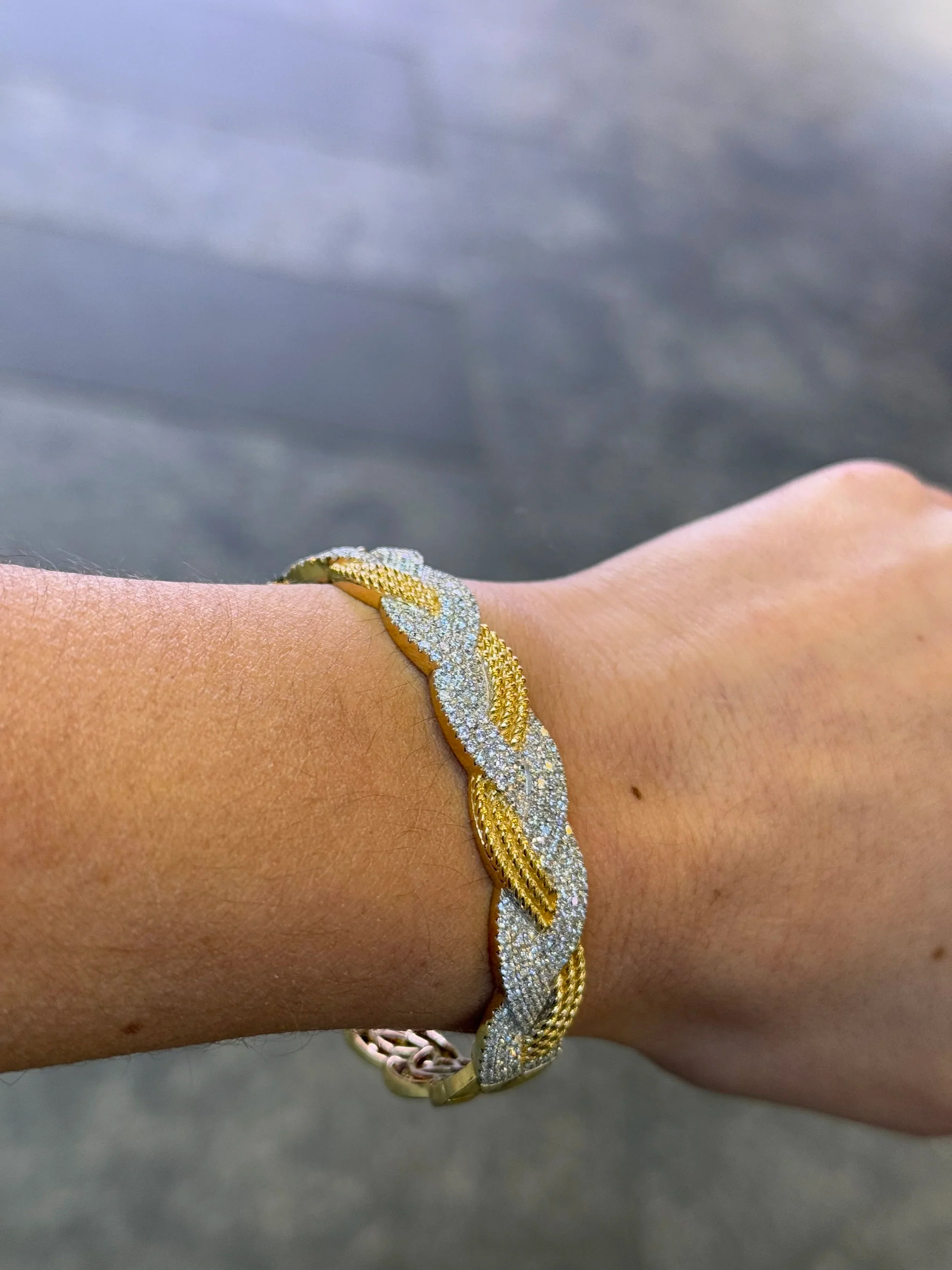 Ladies Gold and Diamond Twist Bangle - Image 3