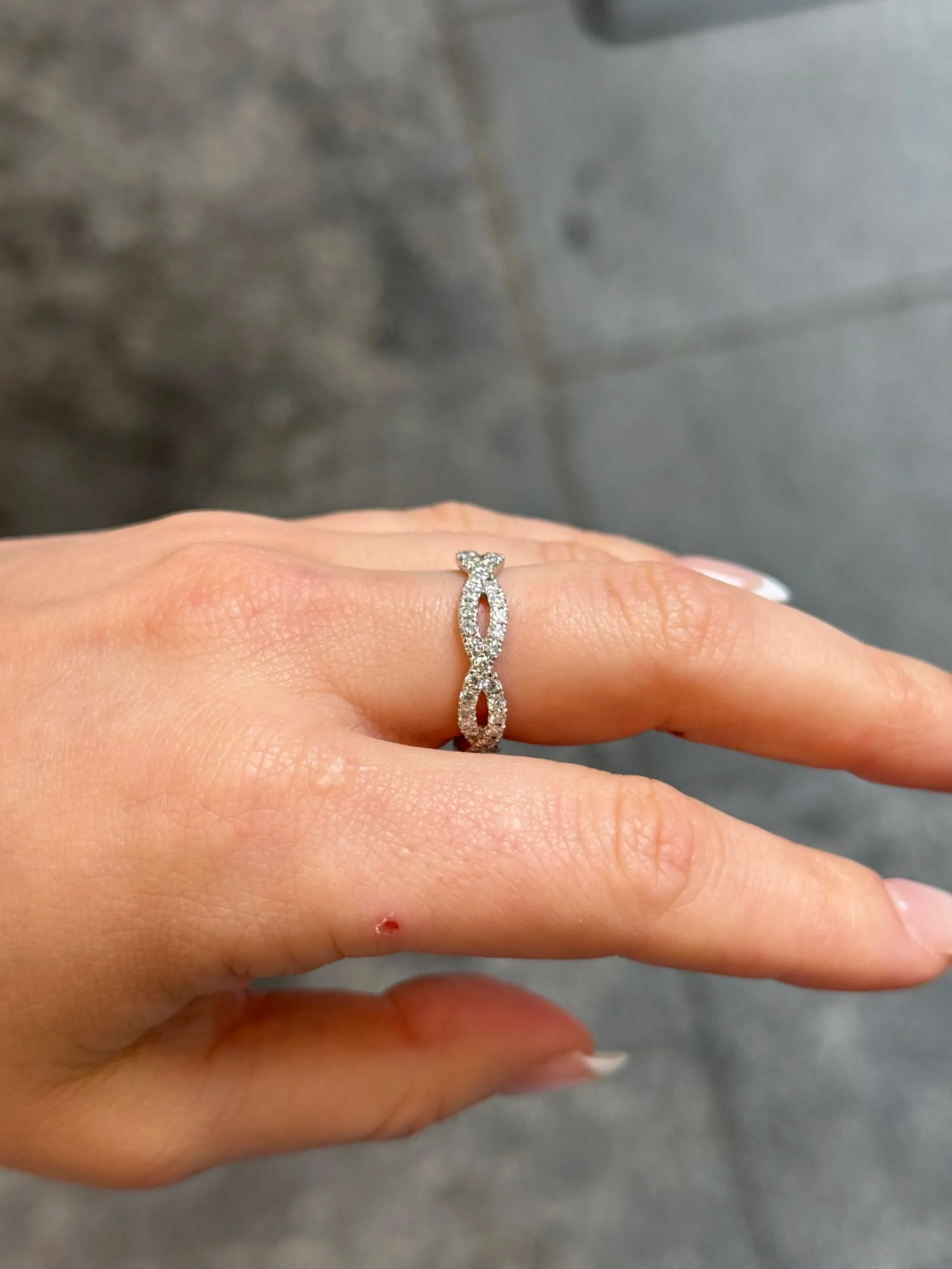 Ladies Infinity Eternity Diamond Band - Image 3