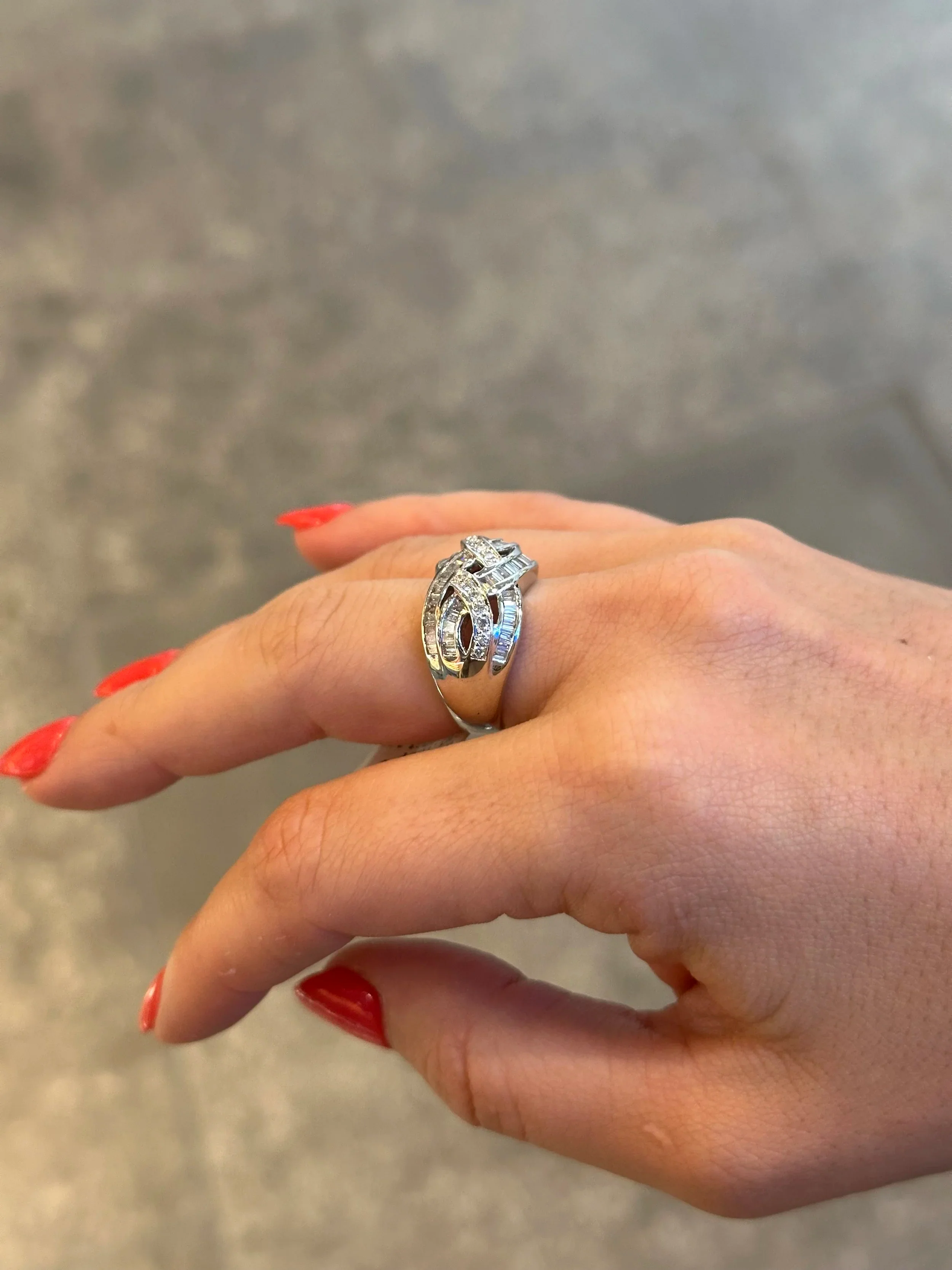 Ladies Intertwining Baguette and Round Diamond Ring - Image 3