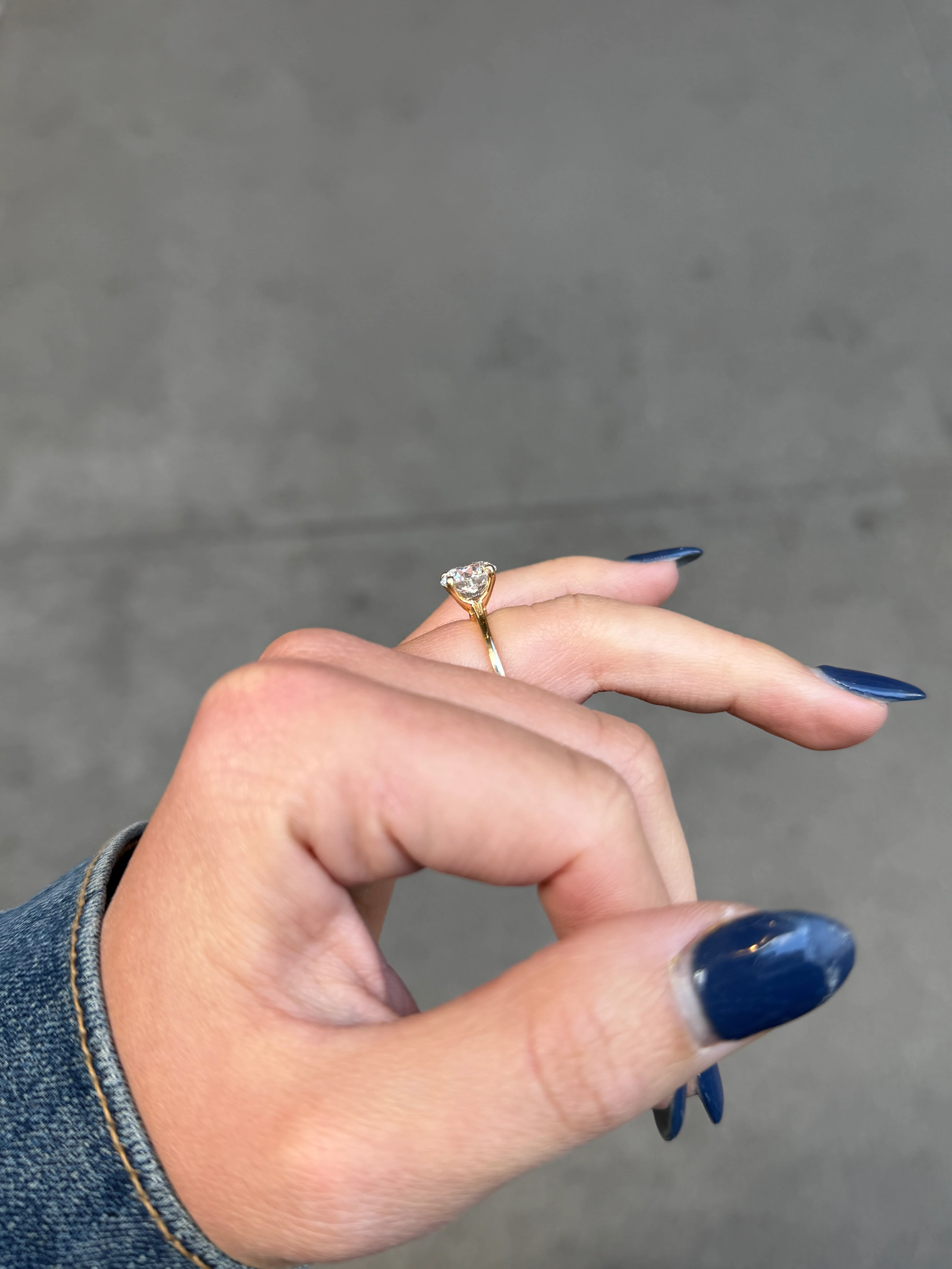 Ladies Lab Grown Round Diamond Engagement Ring - Image 3