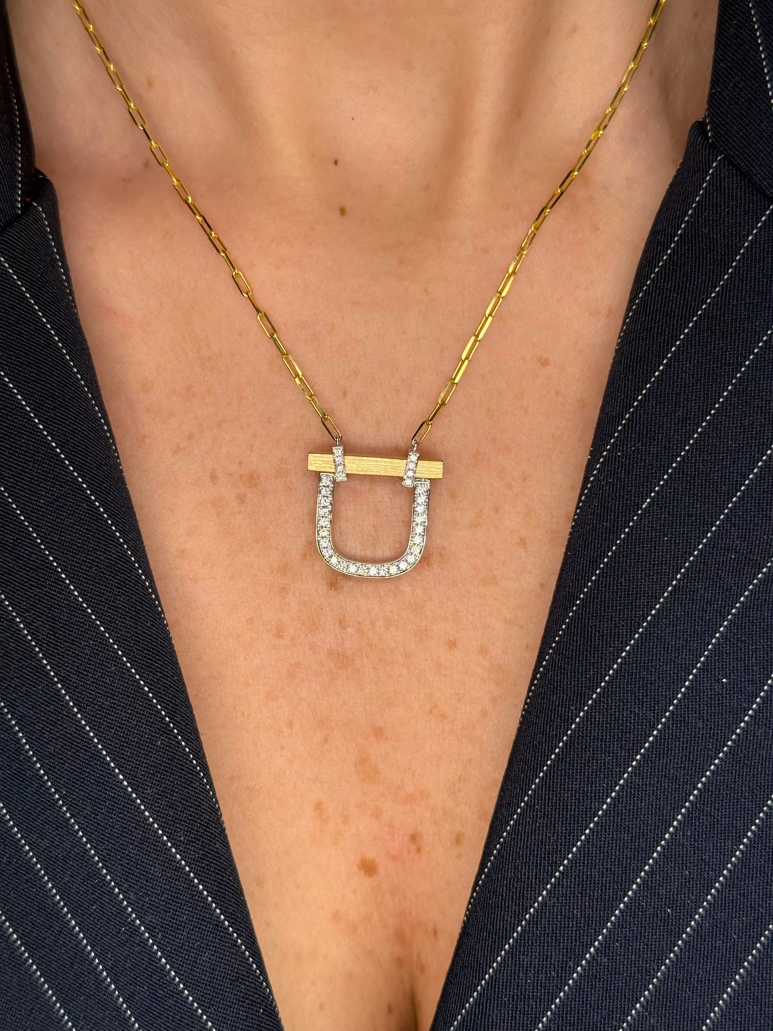 Ladies Lock Style Pendant - Image 2