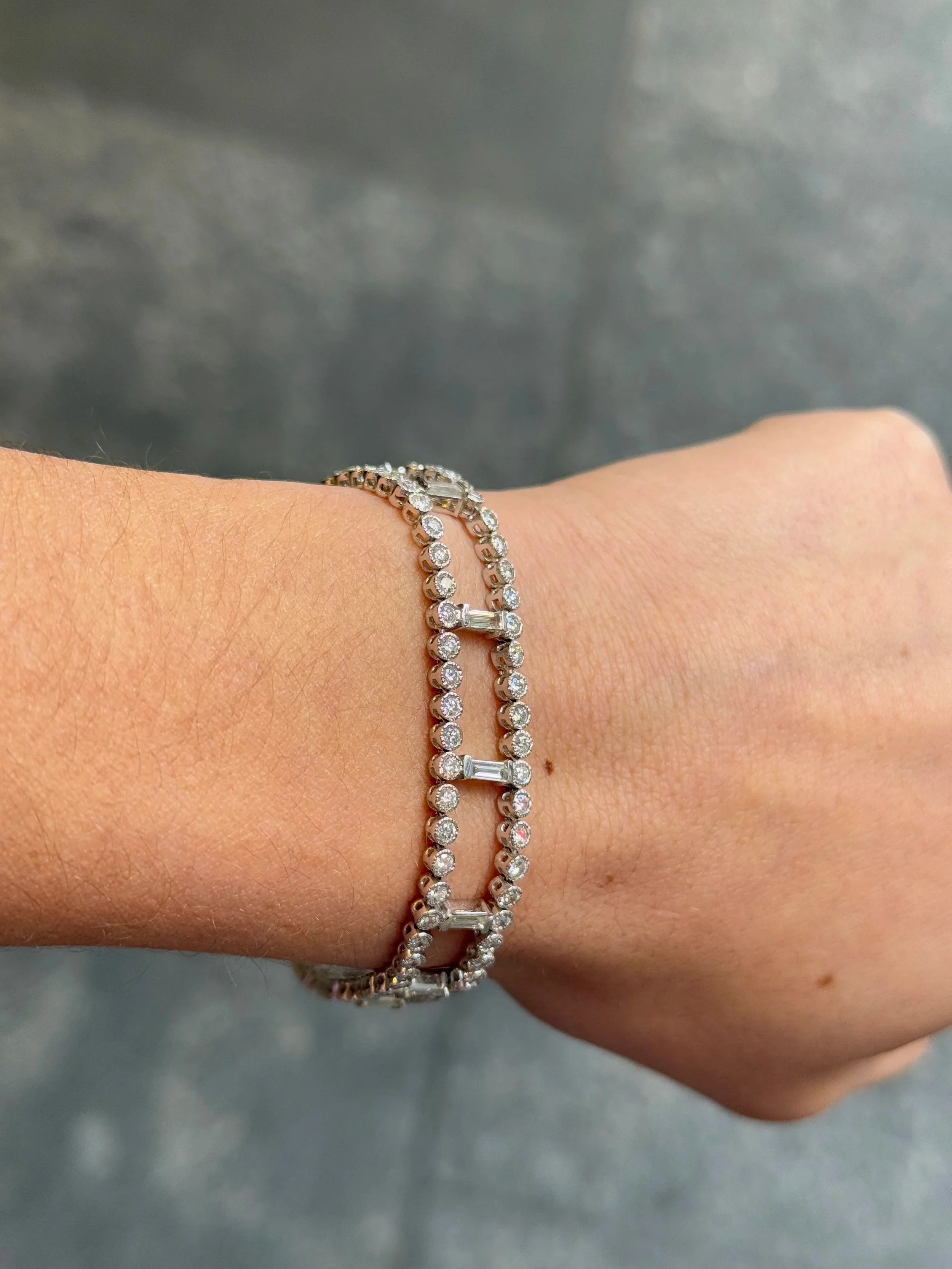 Ladies Miligrain Round and Baguette Diamond Bracelet - Image 3