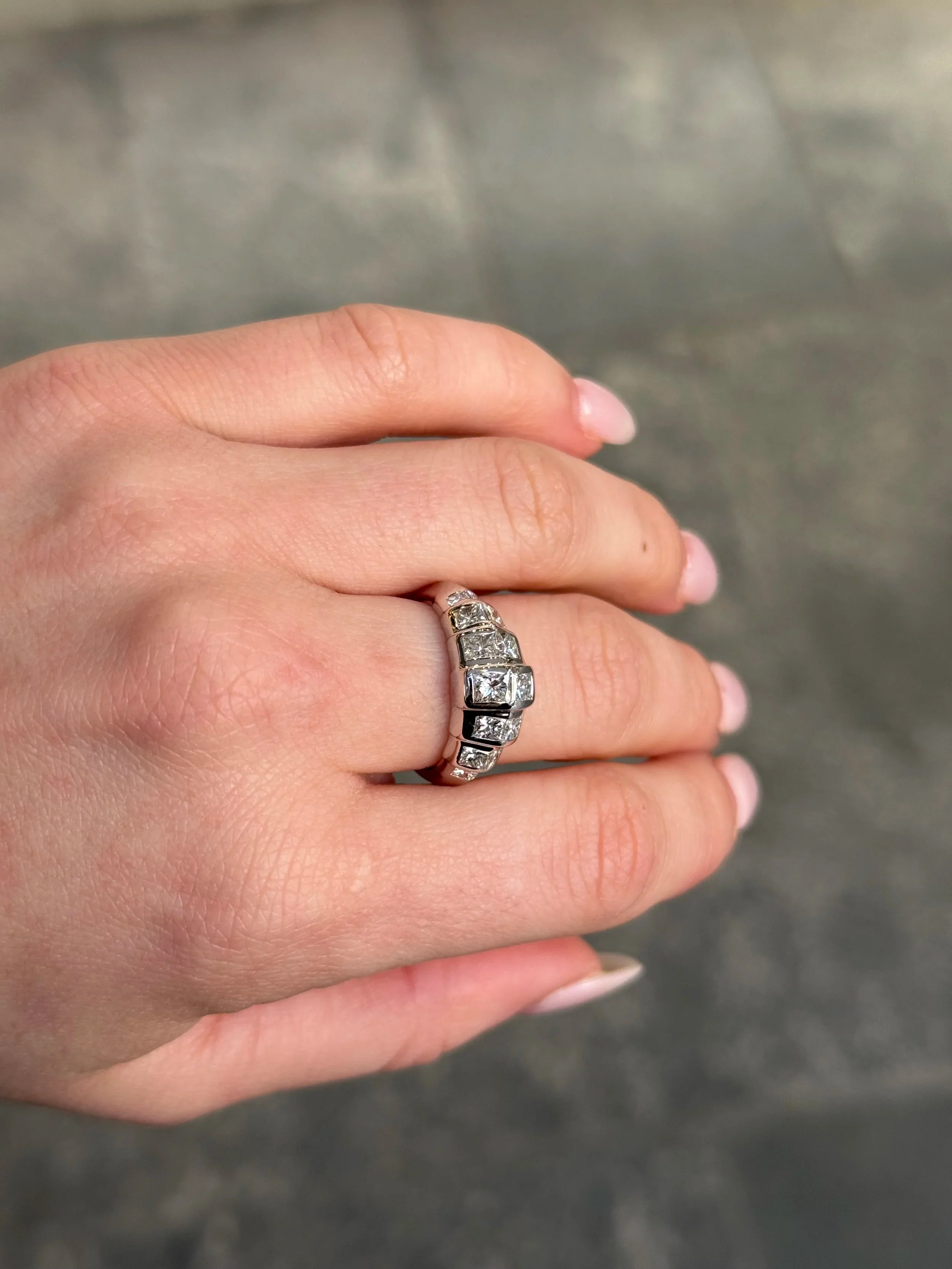 Ladies Mirror Princess Cut Diamond Ring - Image 4
