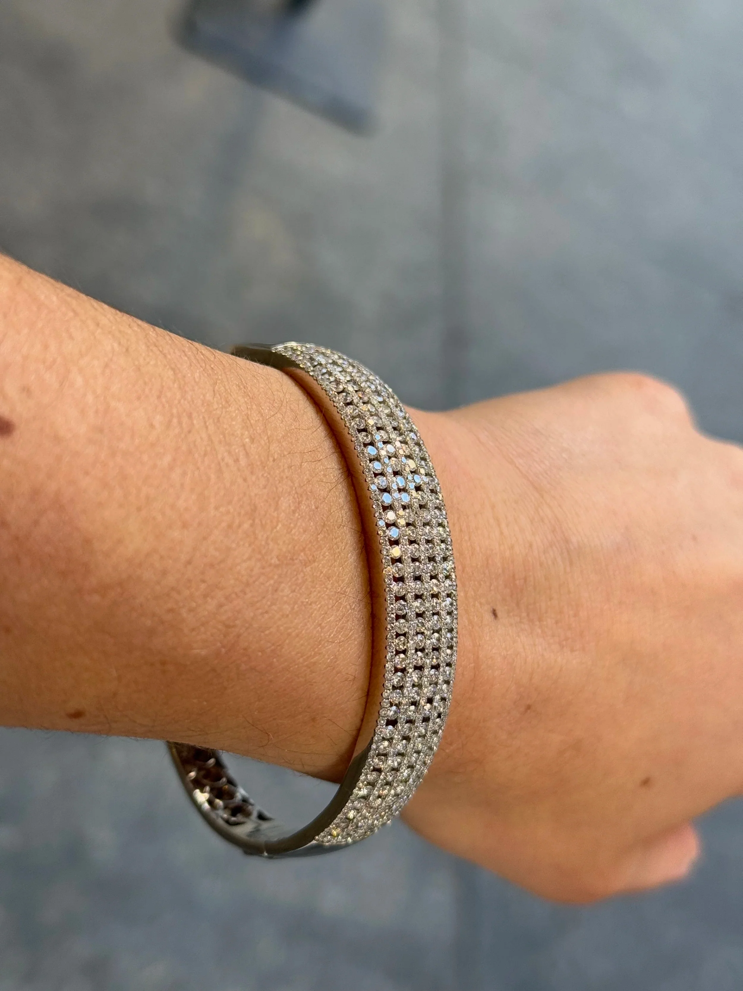 Ladies Multi-Row Bangle Bracelet - Image 3