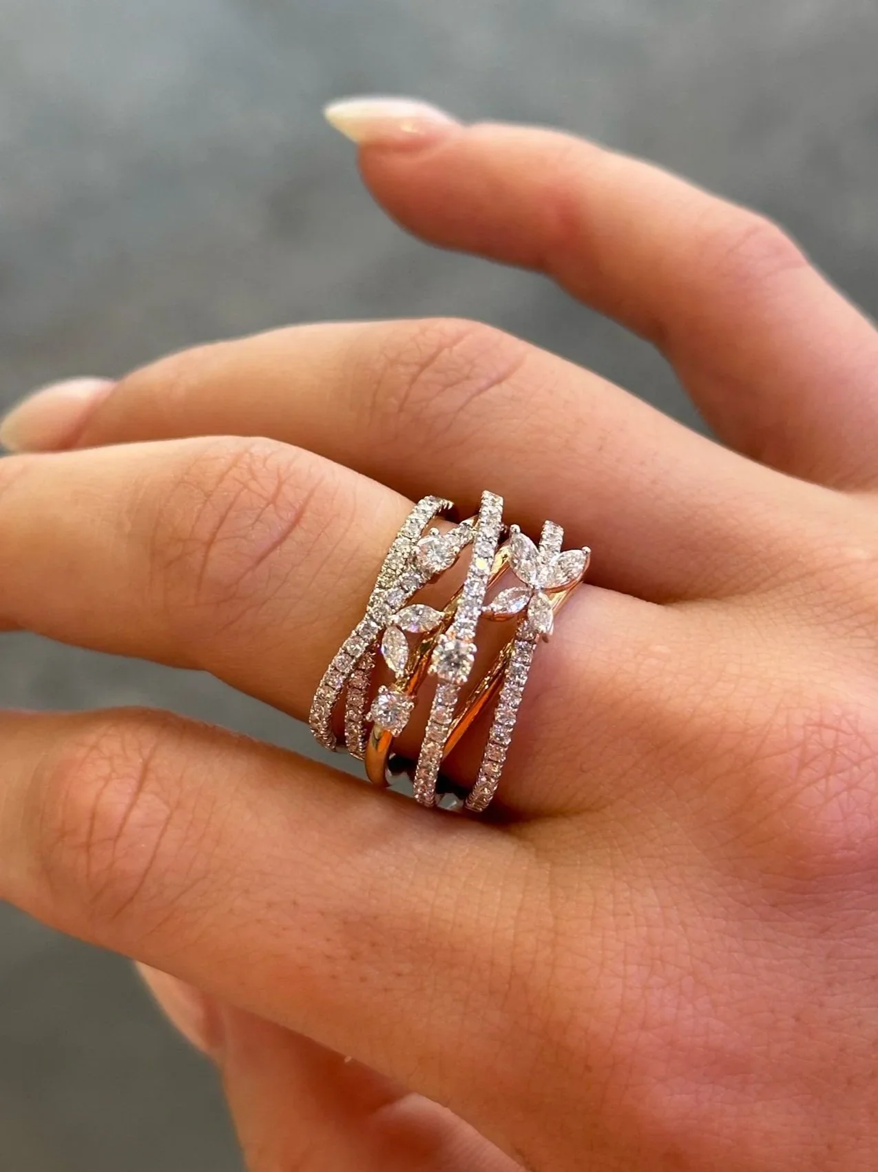 Ladies Multi-Row Intertwined Fancy Ring