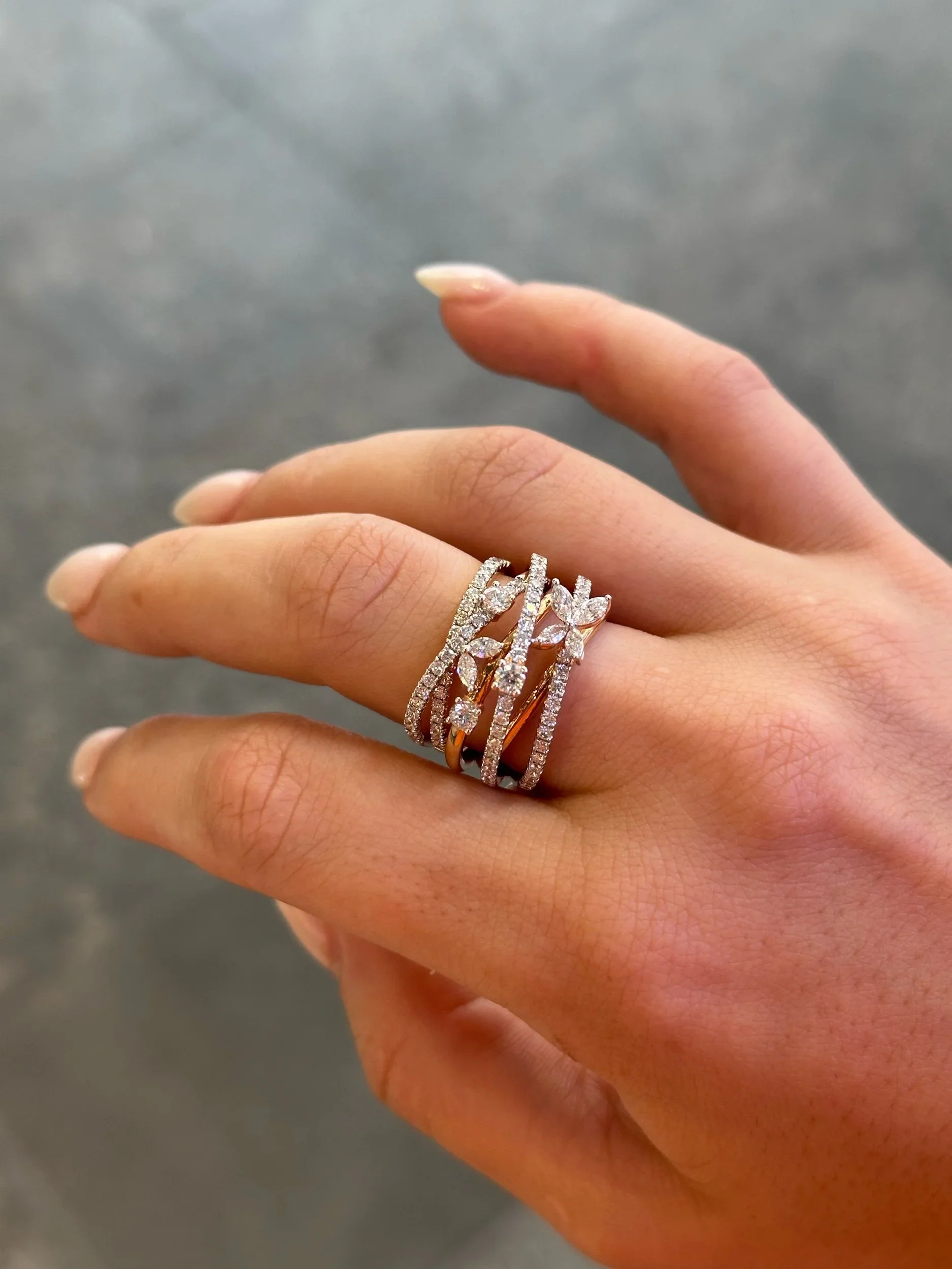 Ladies Multi-Row Intertwined Fancy Ring - Image 2