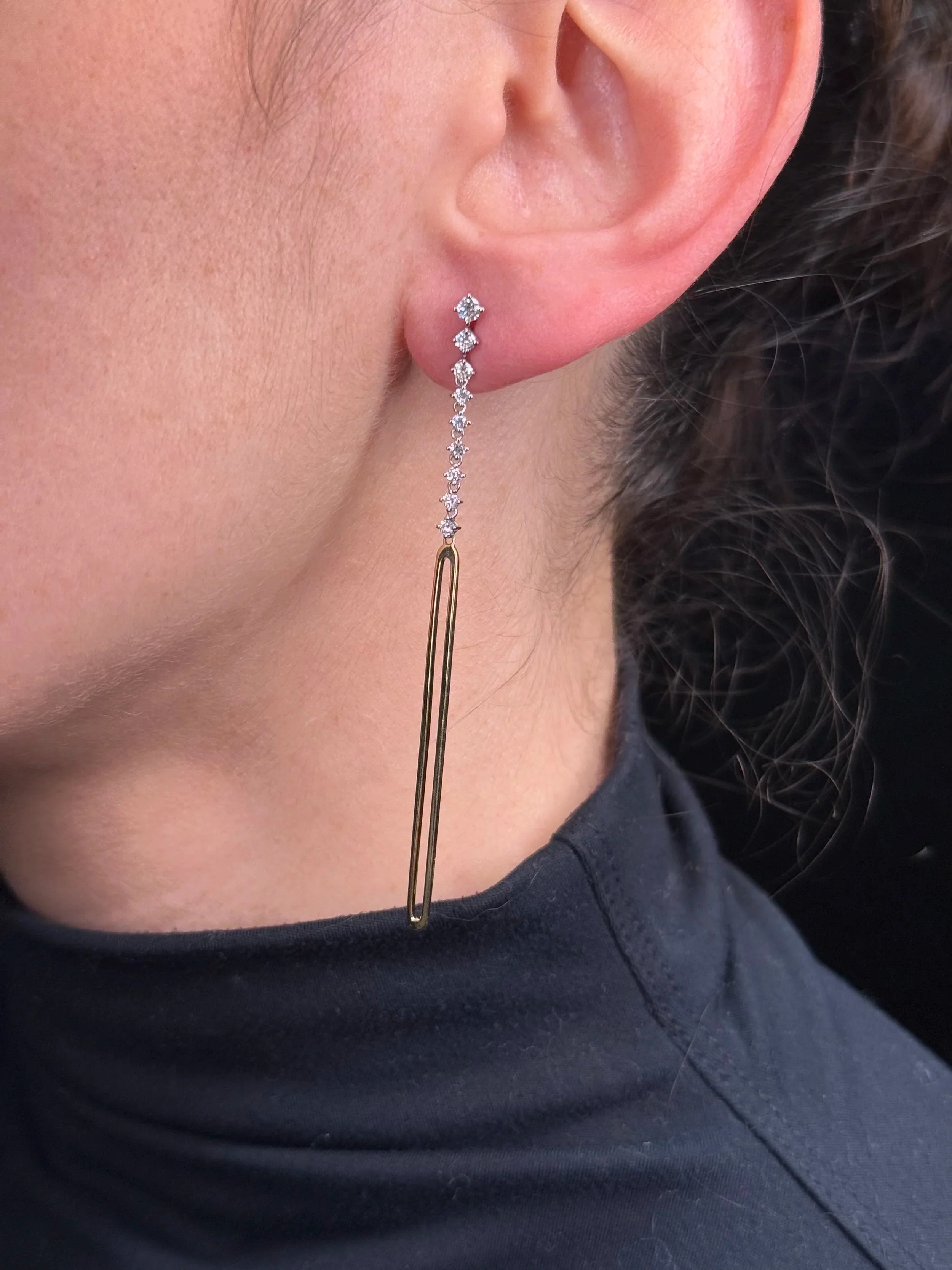 Ladies Nine Diamond and Gold Paperclip Earrings - Image 2