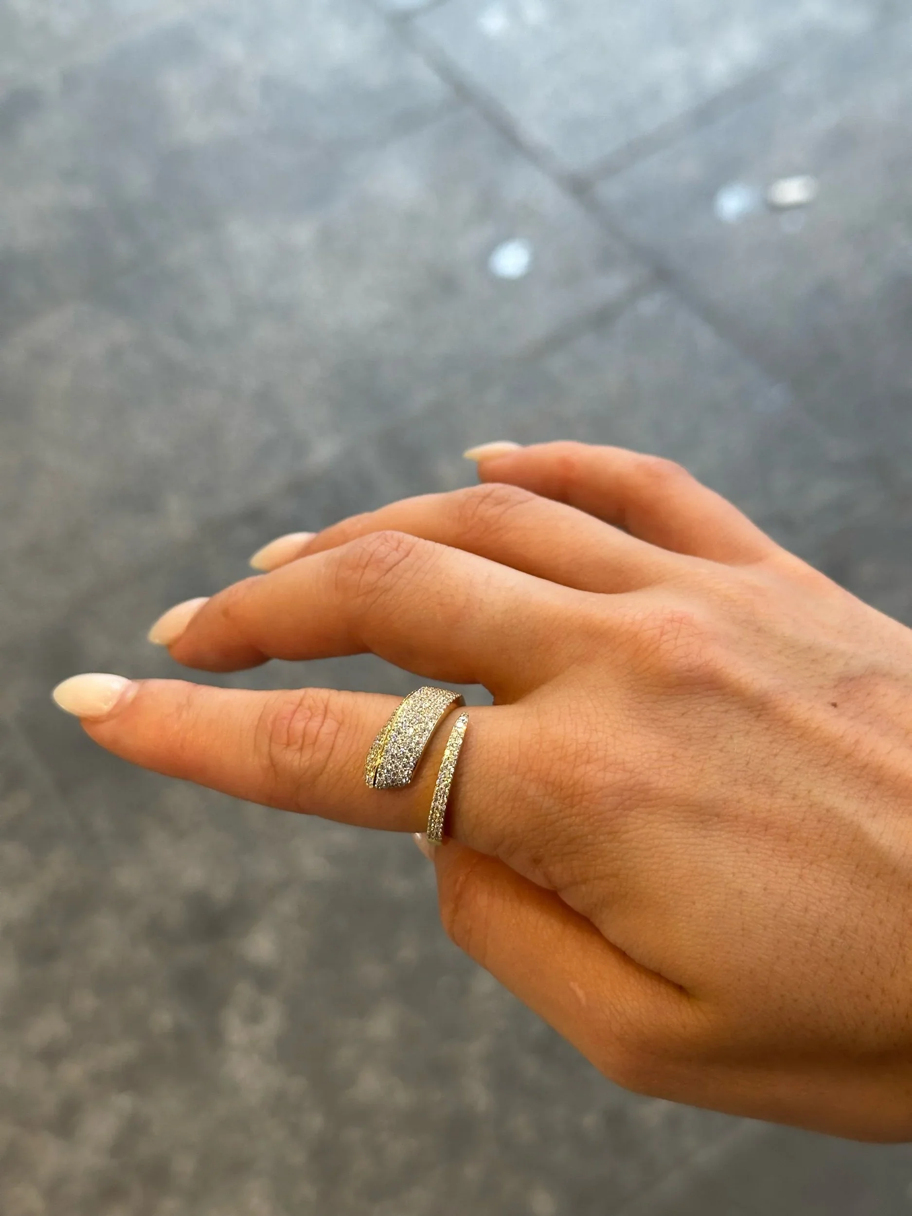 Ladies Pave Set Fancy Ring - Image 3