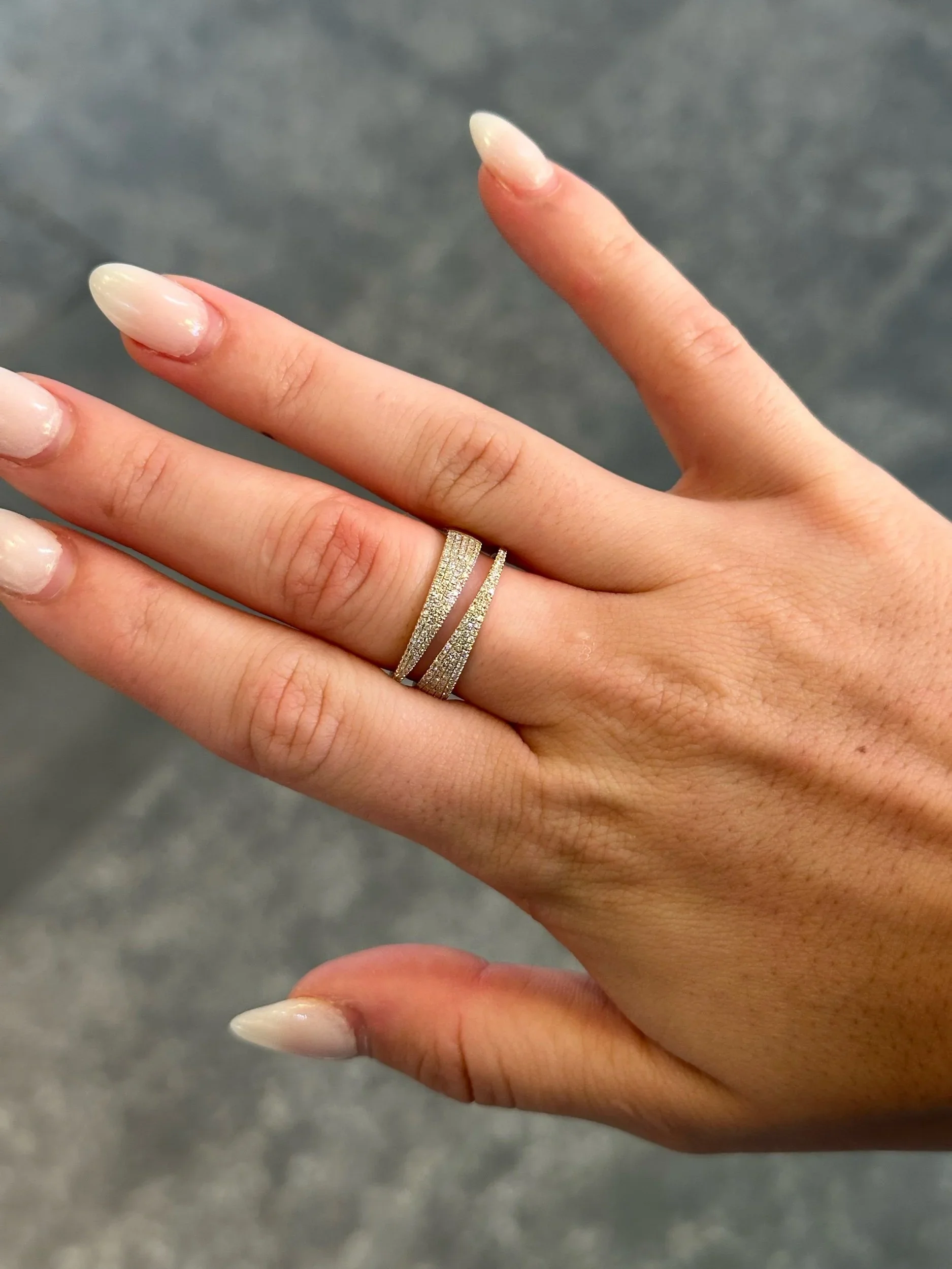 Ladies Pave Set Split Round Diamond Ring - Image 2