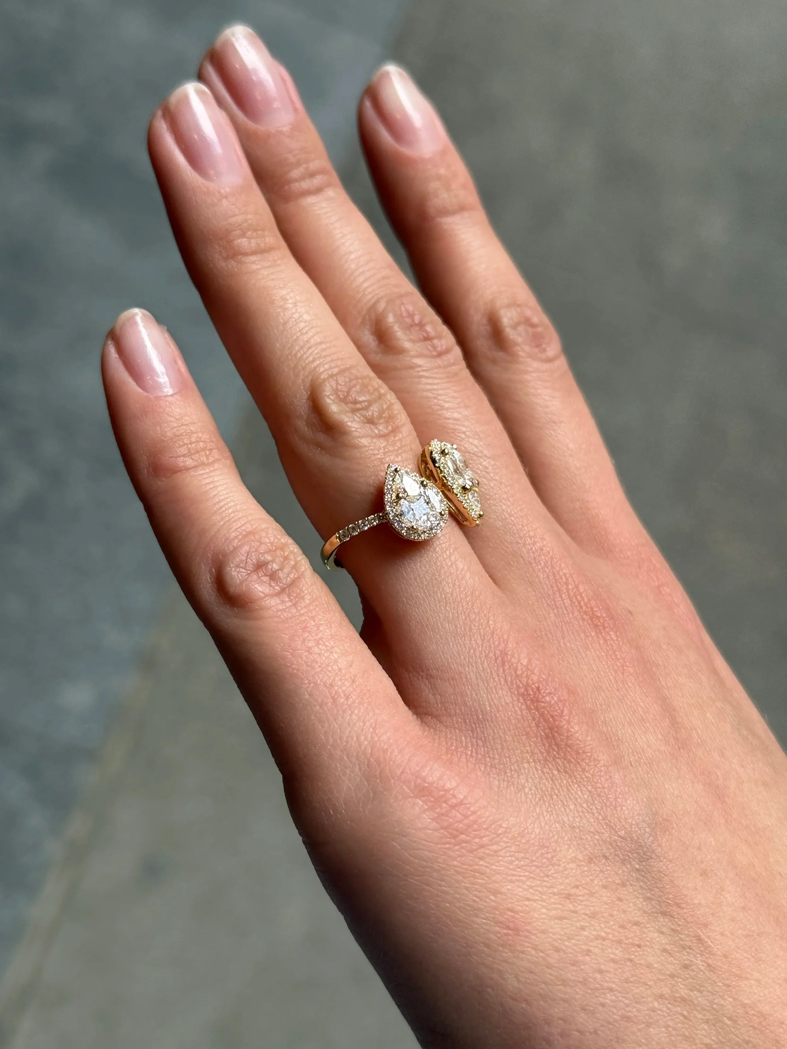 Ladies Pear Shaped Cluster Face Away Diamond Ring - Image 3