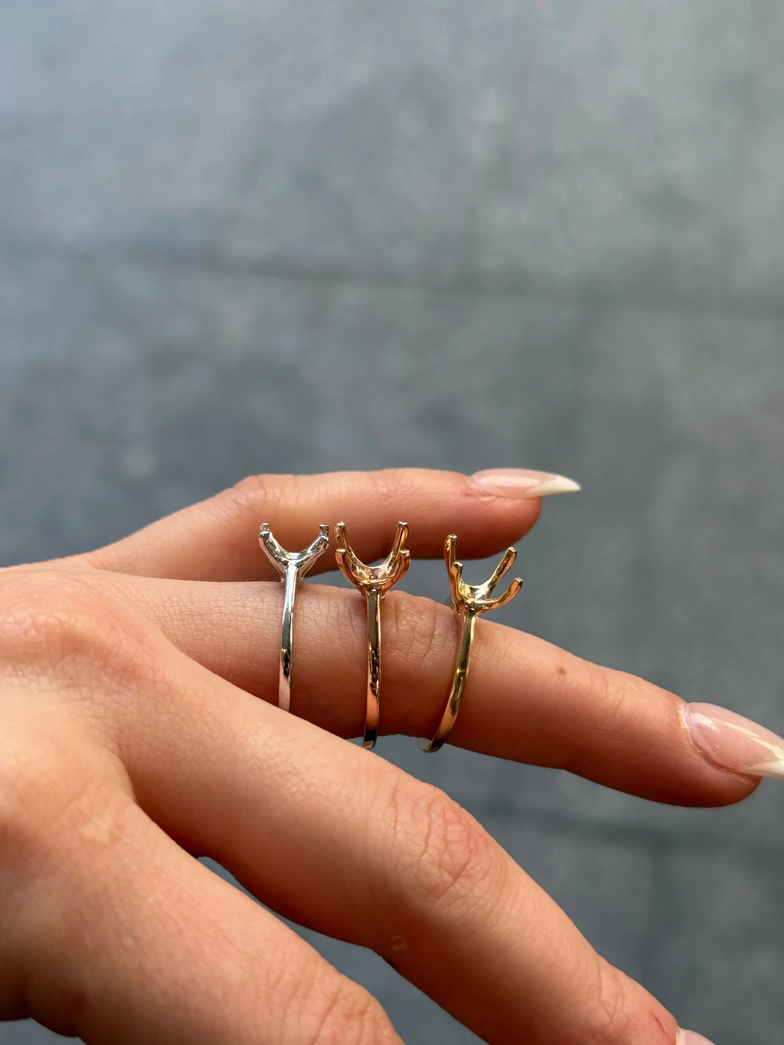 Ladies Plain Gold Engagement Rings - Image 3