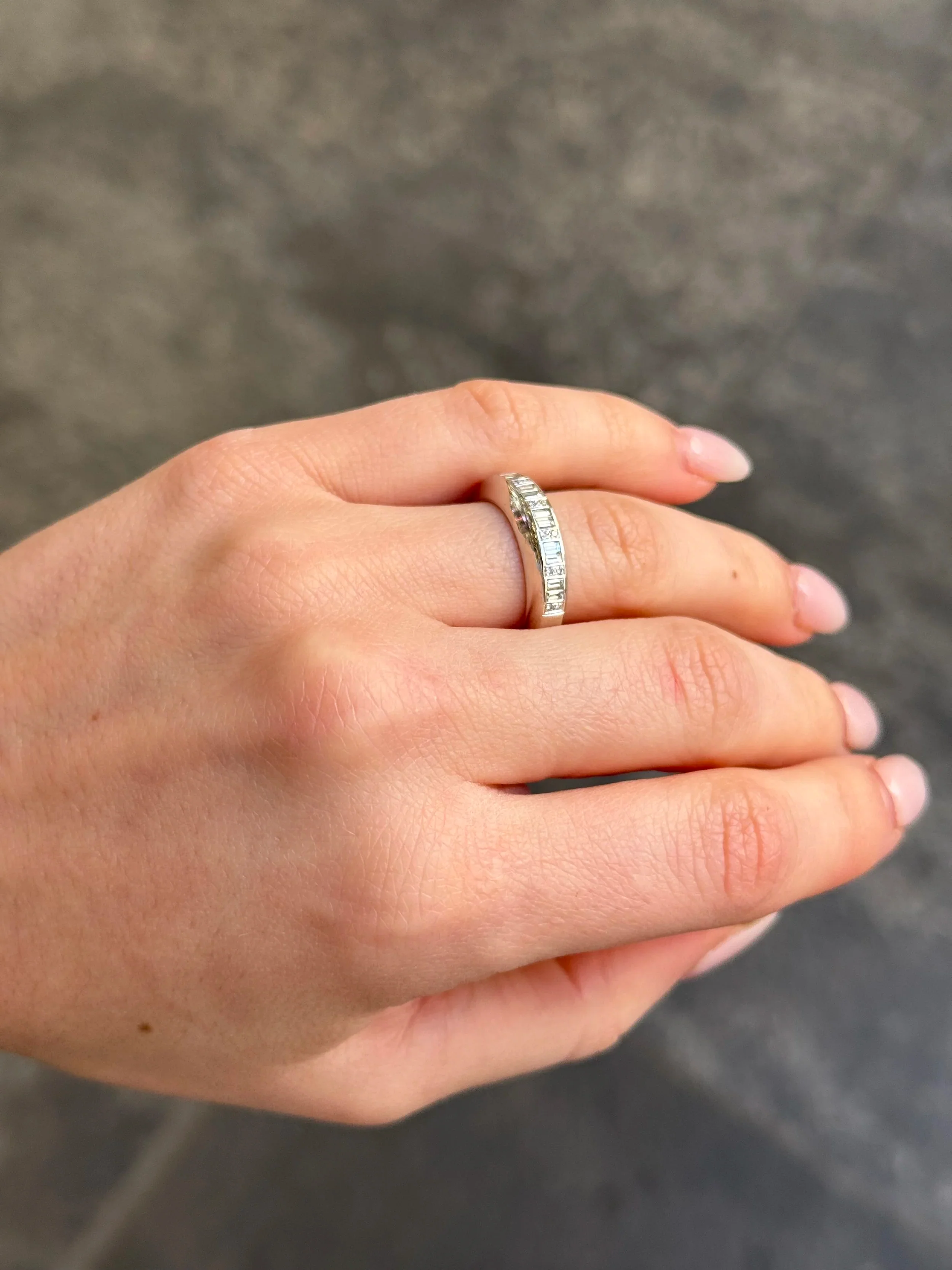 Ladies Round and Baguette Alternating Wedding Band - Image 3