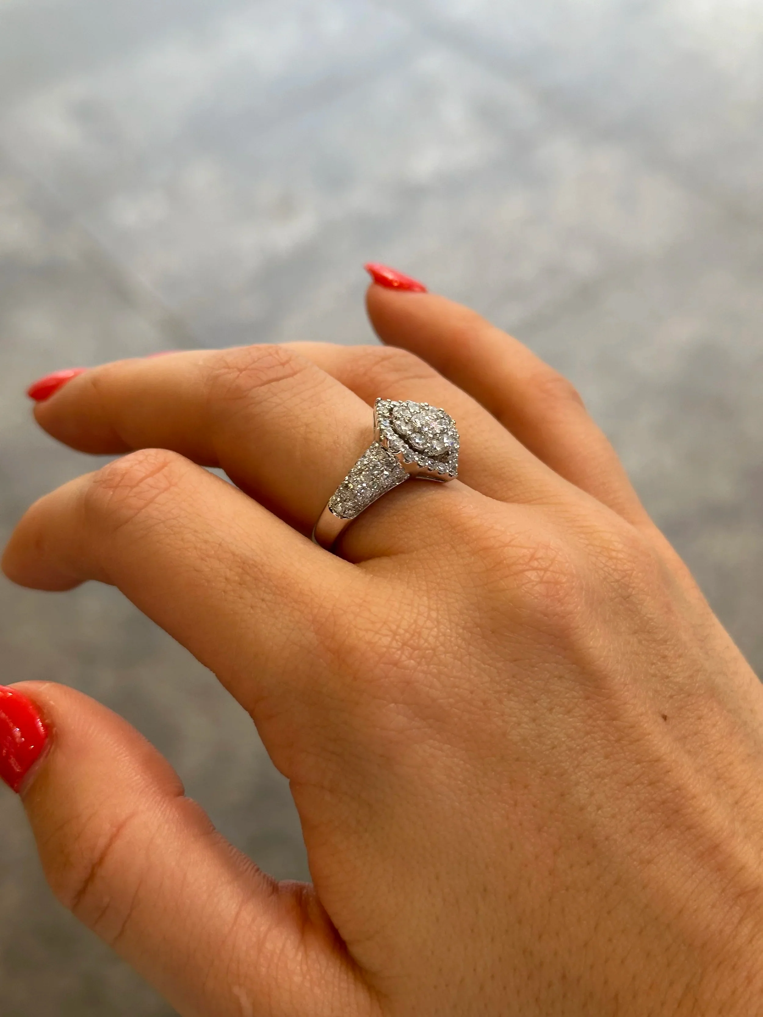 Ladies Round Cluster Center Diamond Ring - Image 3