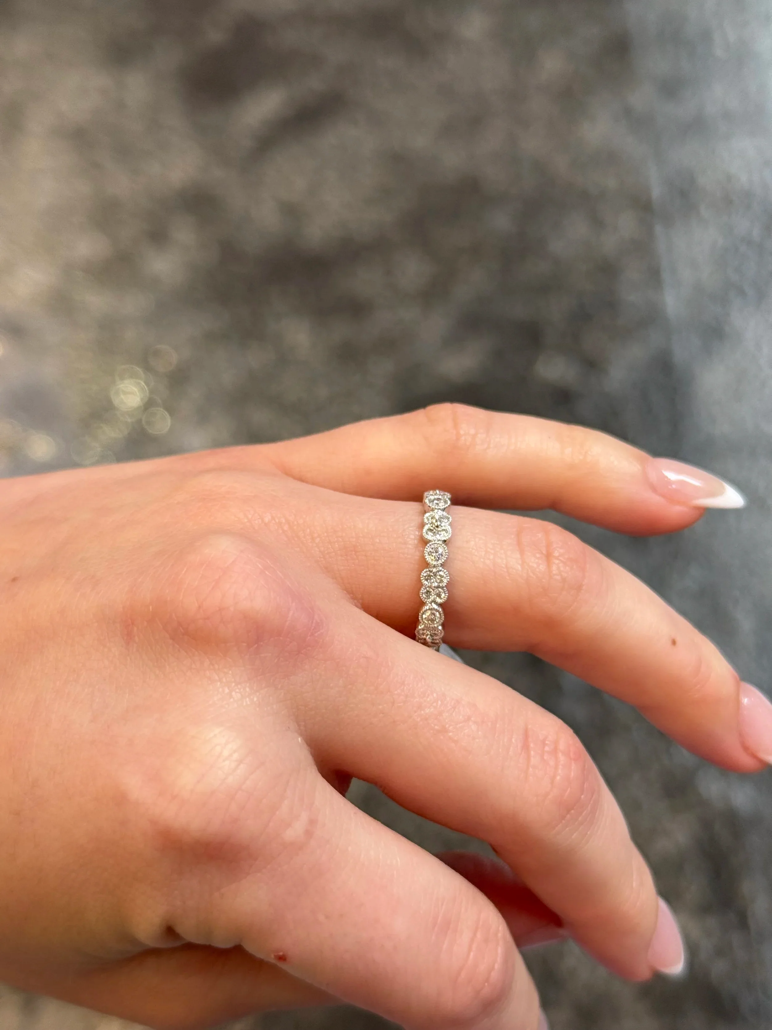 Ladies Round Diamond Alternating Flower Milgrain Wedding Band - Image 3