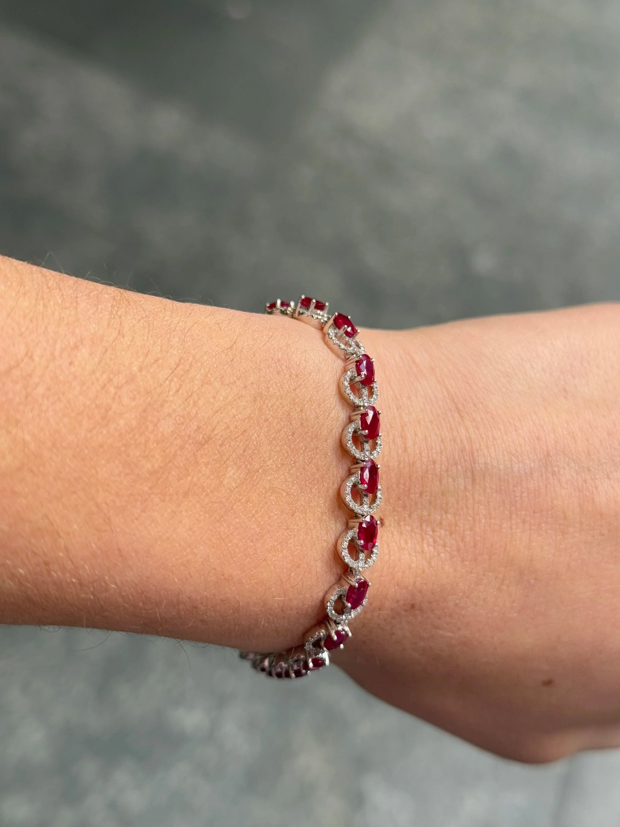 Ladies Round Diamond and Ruby Bracelet - Image 3