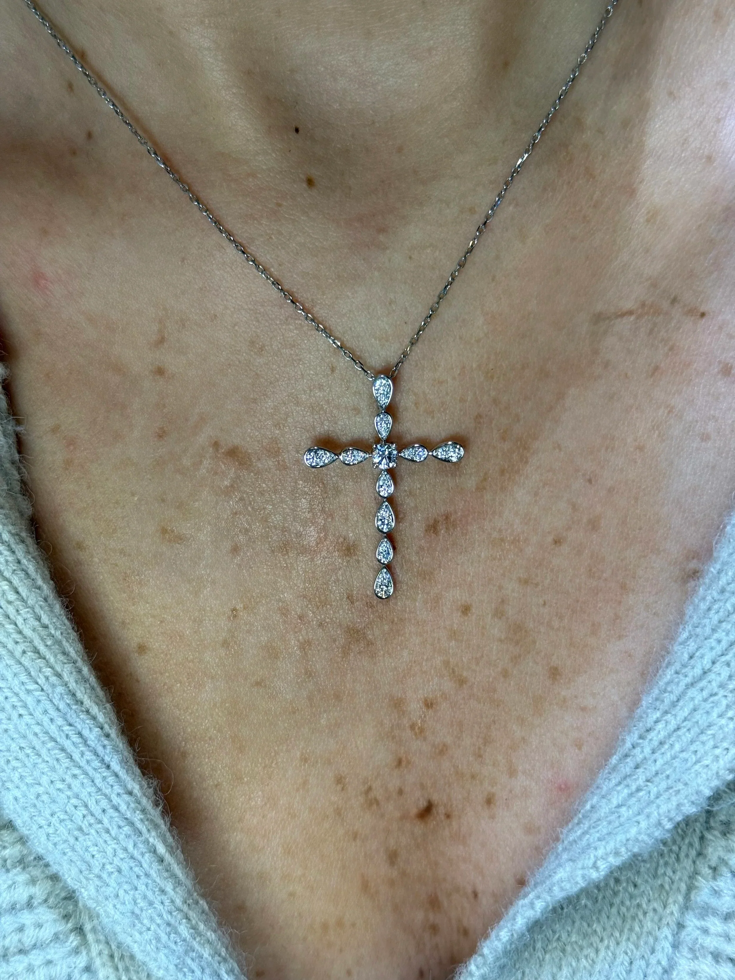 Ladies Round Diamond Cluster Cross Pendant - Image 2