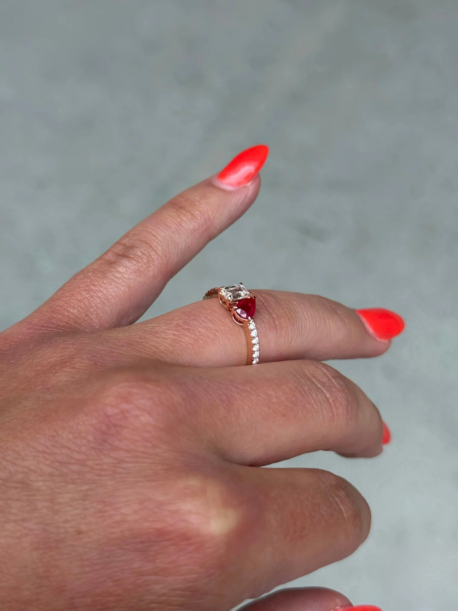 Ladies Ruby Pear and Emerald Diamond Ring - Image 4