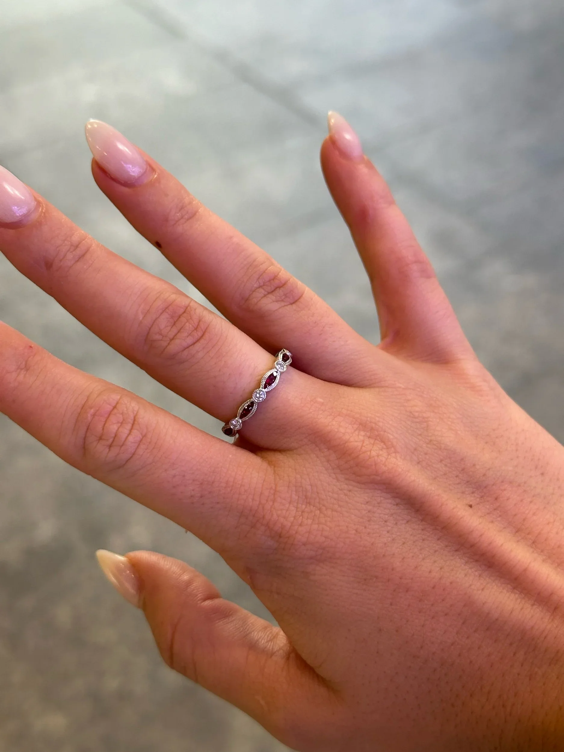 Ladies Ruby Stone and Round Diamond Alternating Ring - Image 2