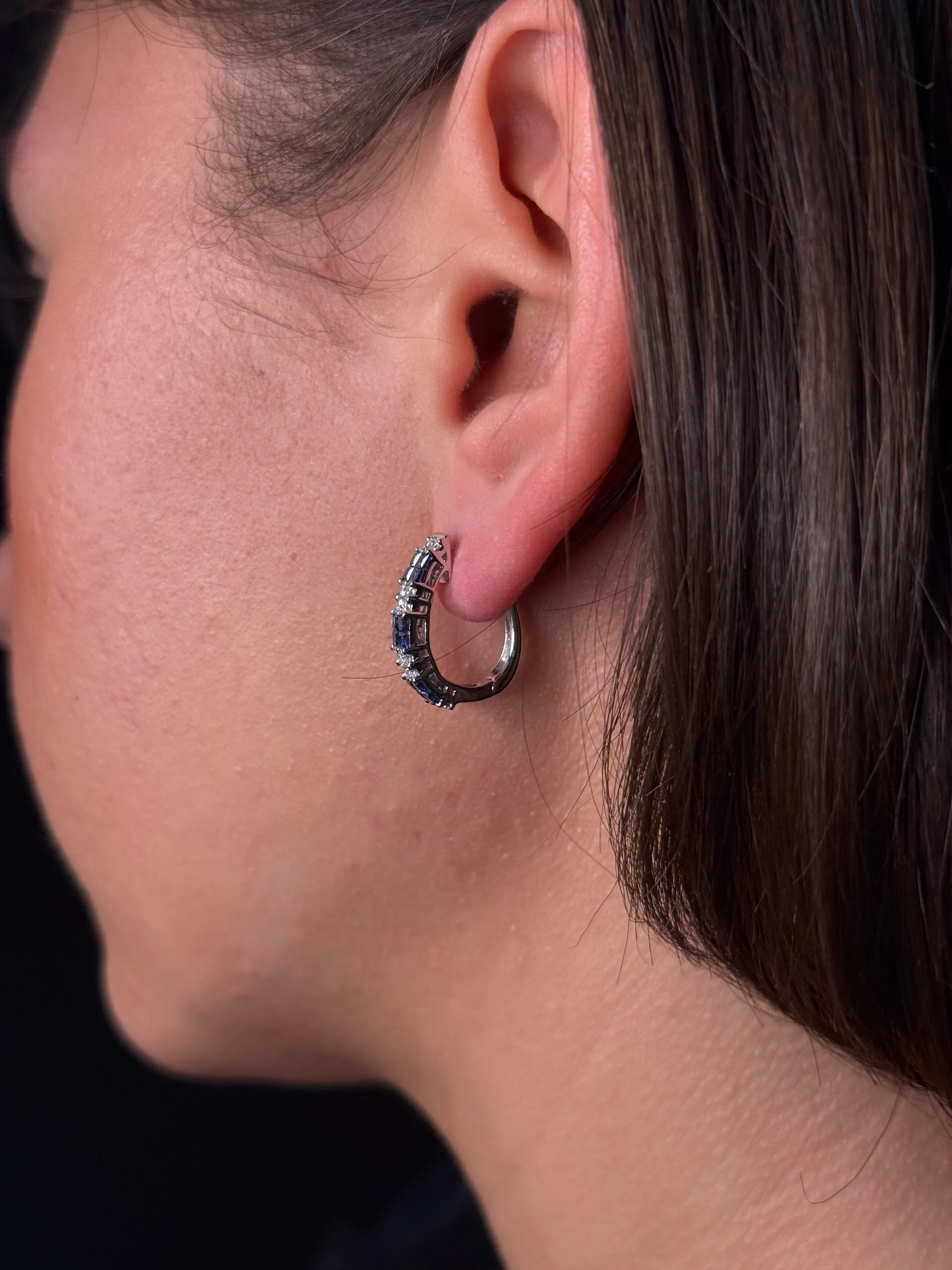 Ladies Sapphire and Round Diamond Hoop - Image 4