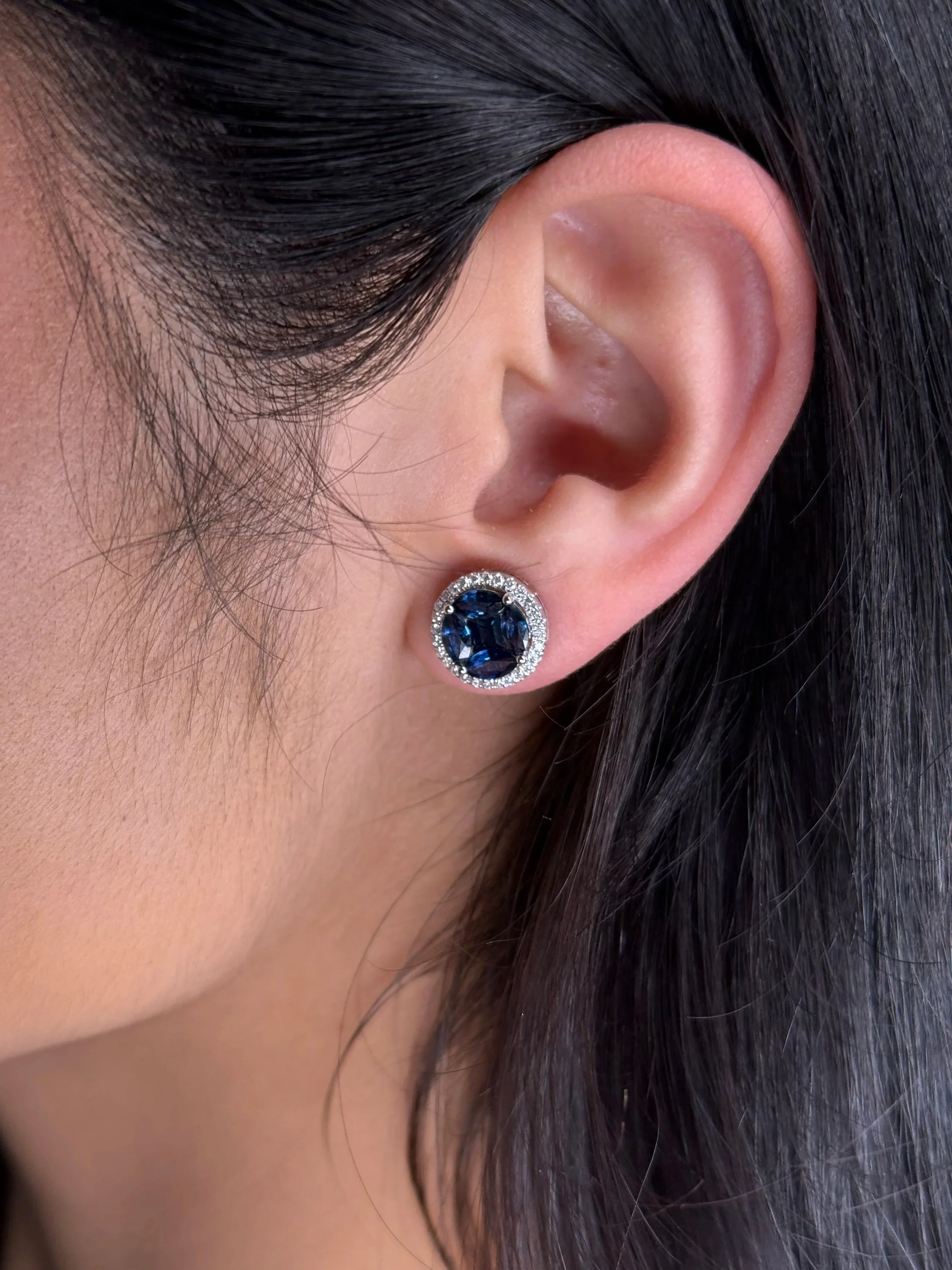 Ladies Sapphire Cluster Center and Halo Round Diamond Earrings - Image 3