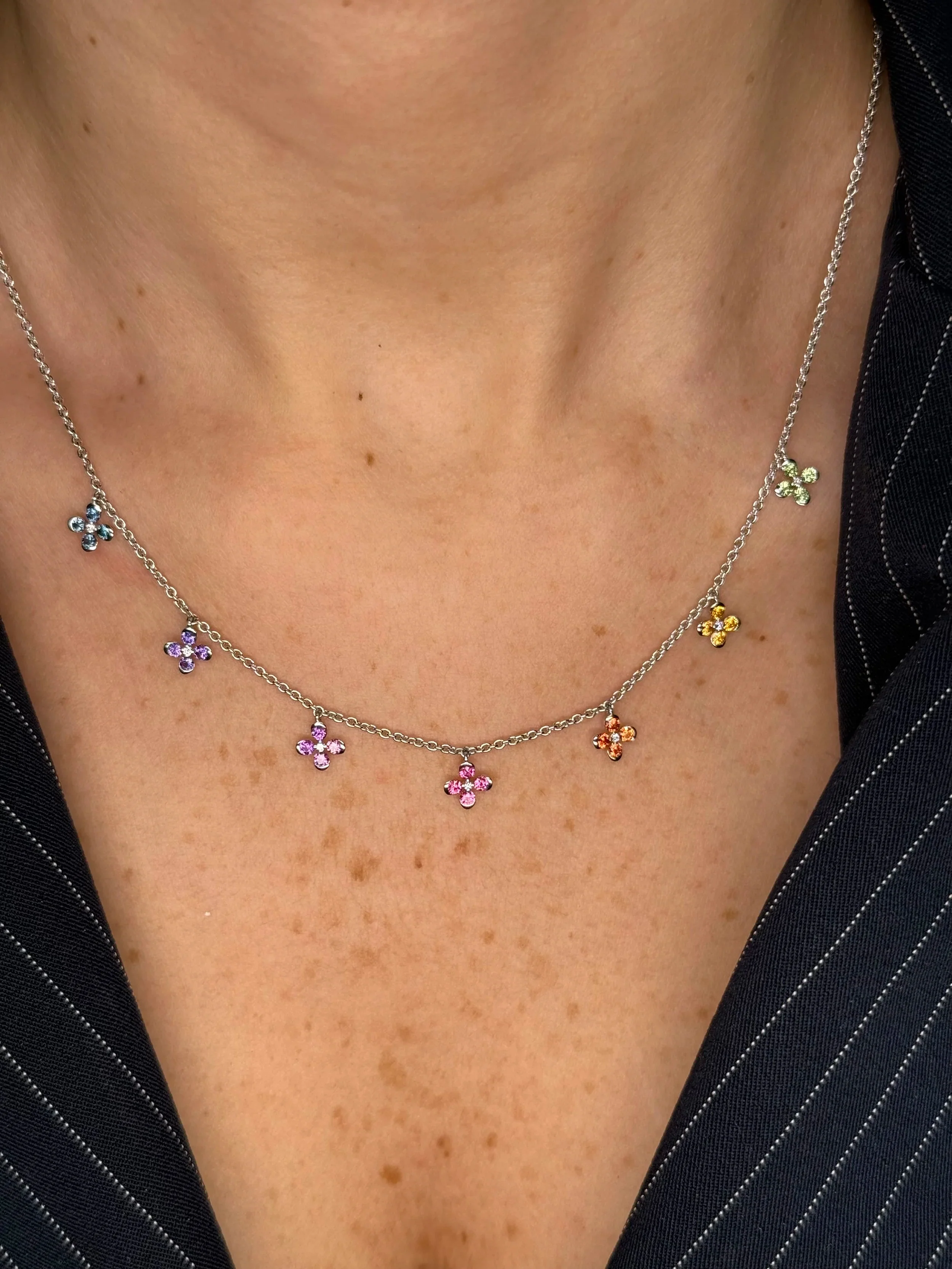 Ladies Sapphire Flower Necklace - Image 3