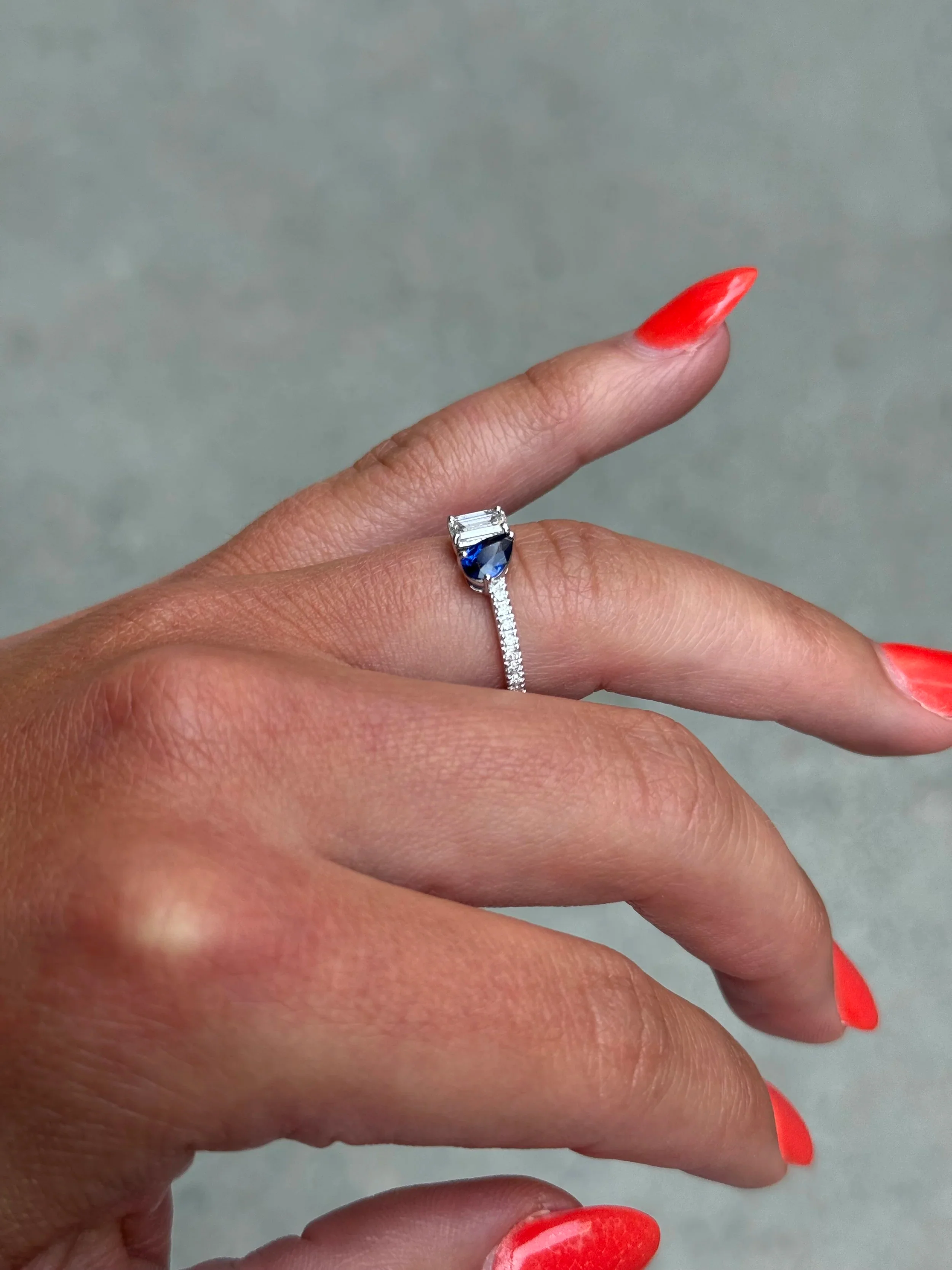 Ladies Sapphire Pear and Emerald Diamond Ring - Image 3
