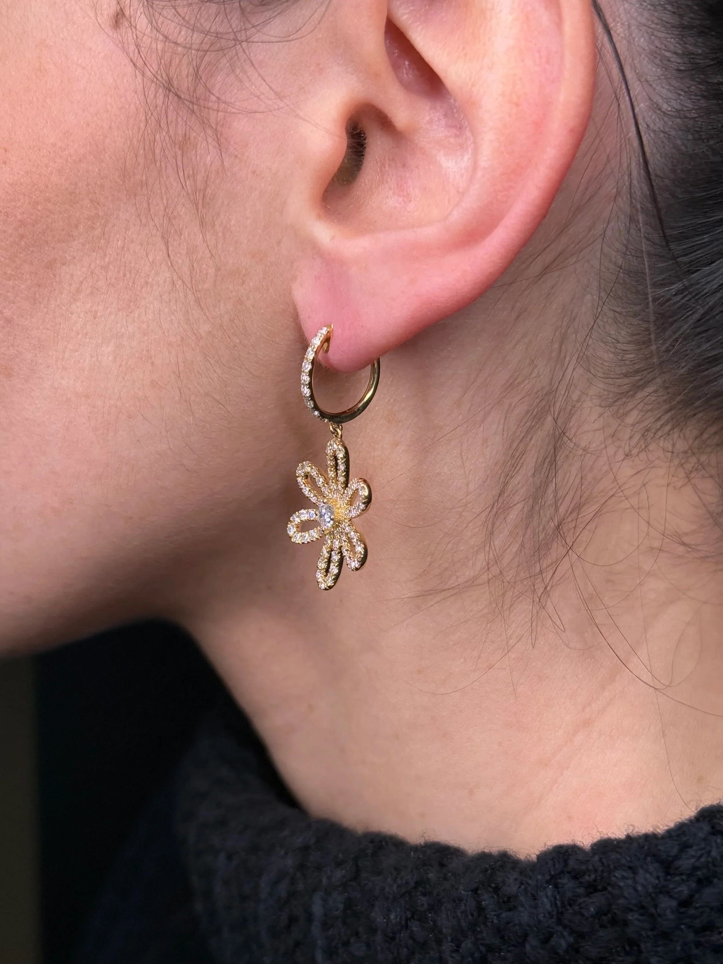 Ladies Spaced Out Flower Center Diamond Earrings - Image 4