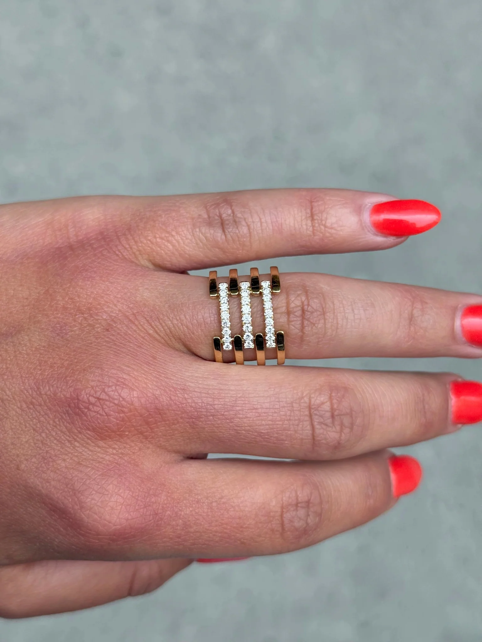 Ladies Spaced Out Multi Row Diamond Ring - Image 3