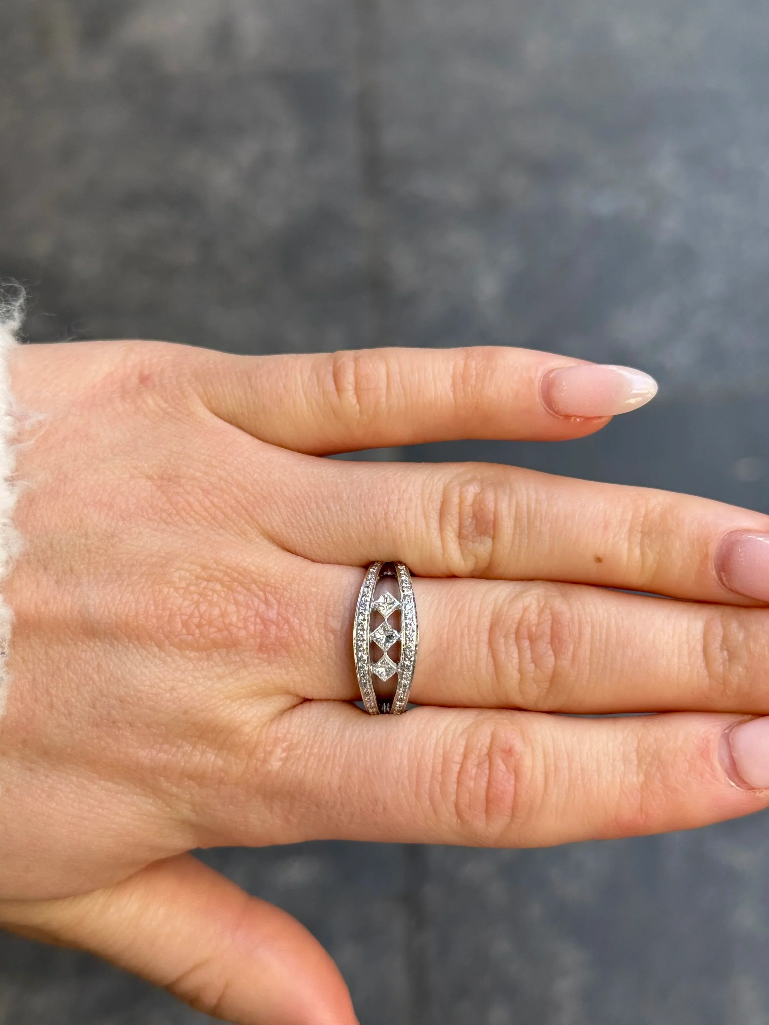Ladies Spaced Out Princess Diamond Ring - Image 2