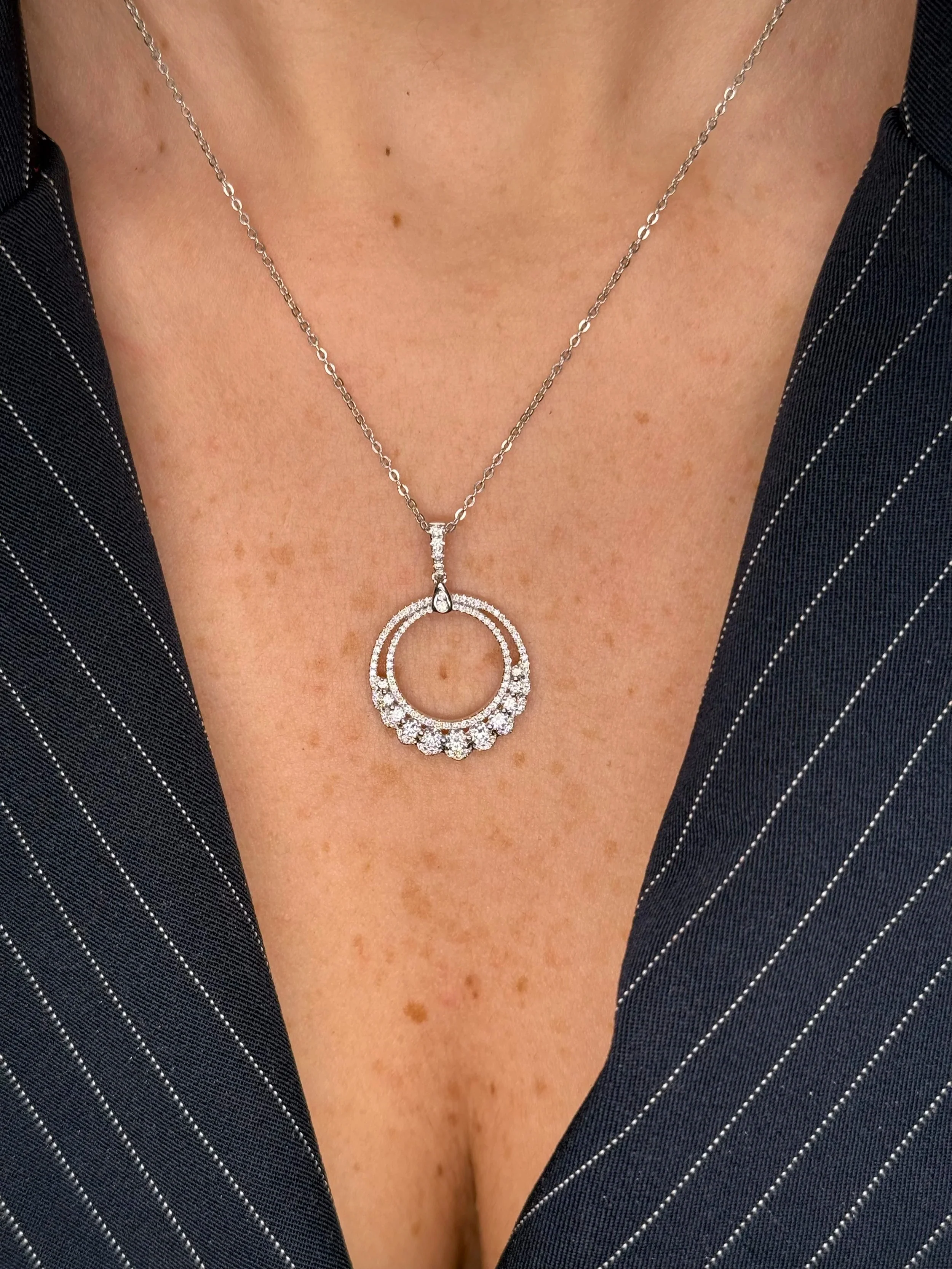 Ladies Spaced Out Round Diamond Pendant - Image 2