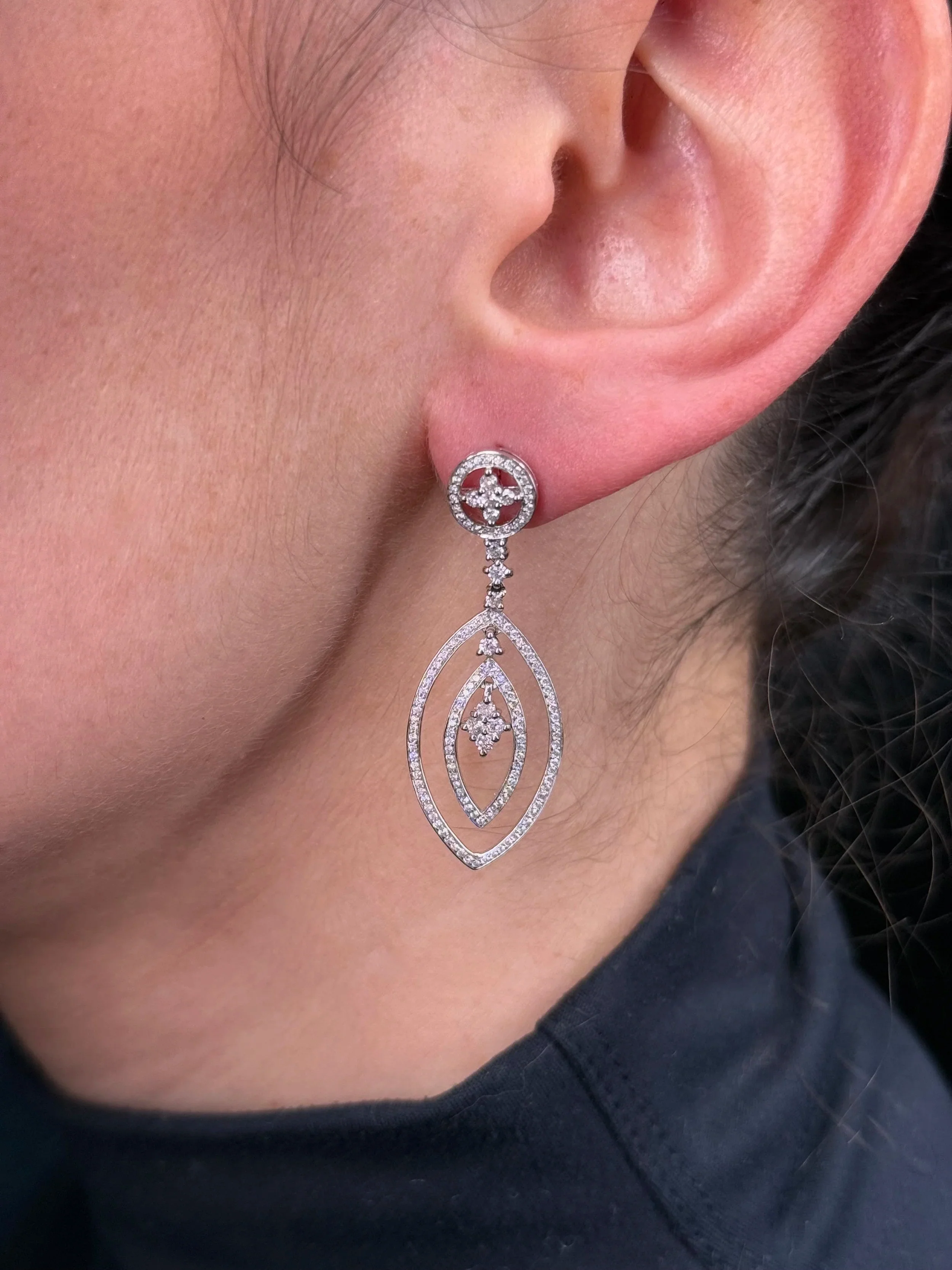Ladies Split Oval Diamond Earrings - Image 2